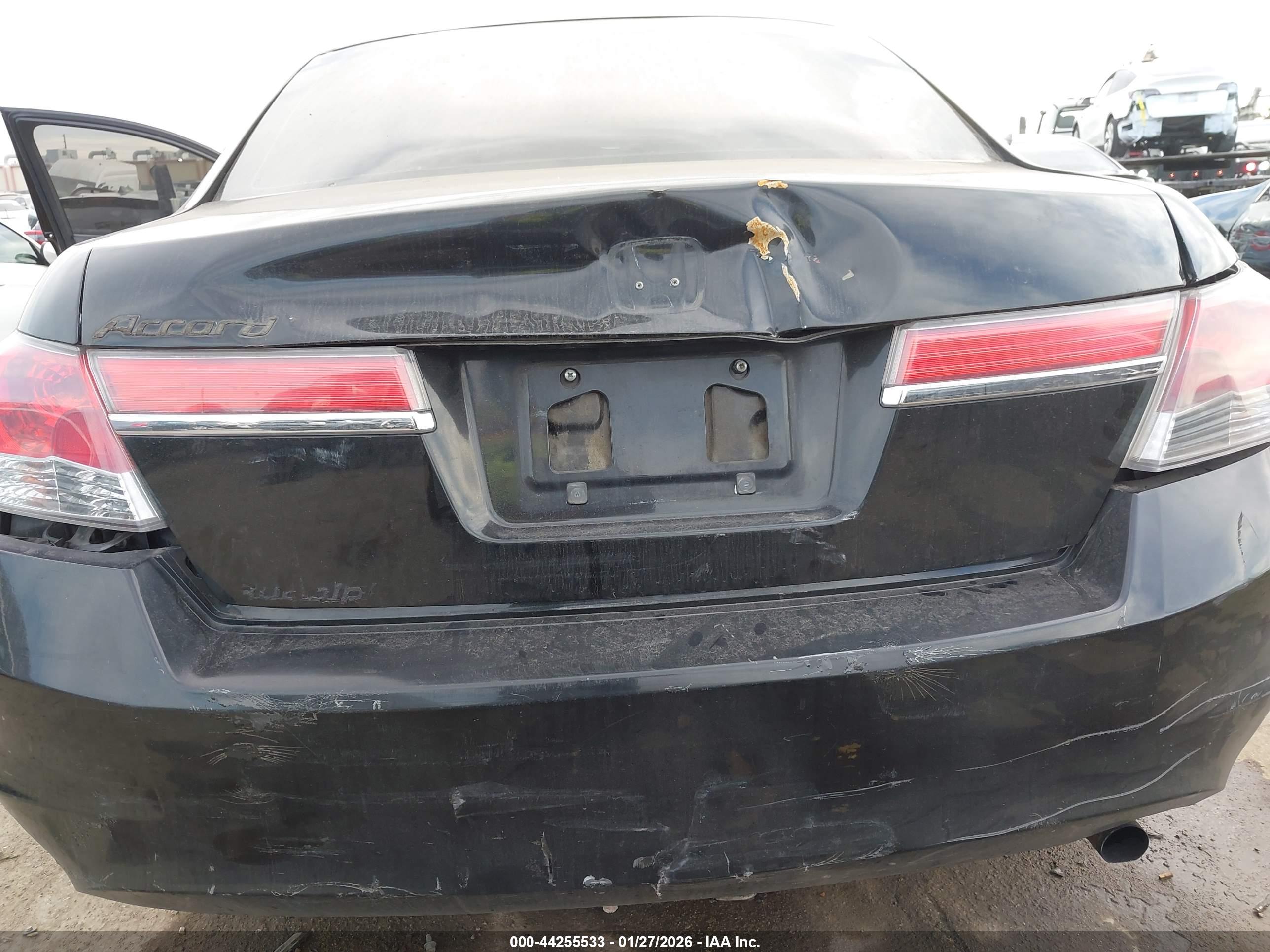 HONDA ACCORD image 6