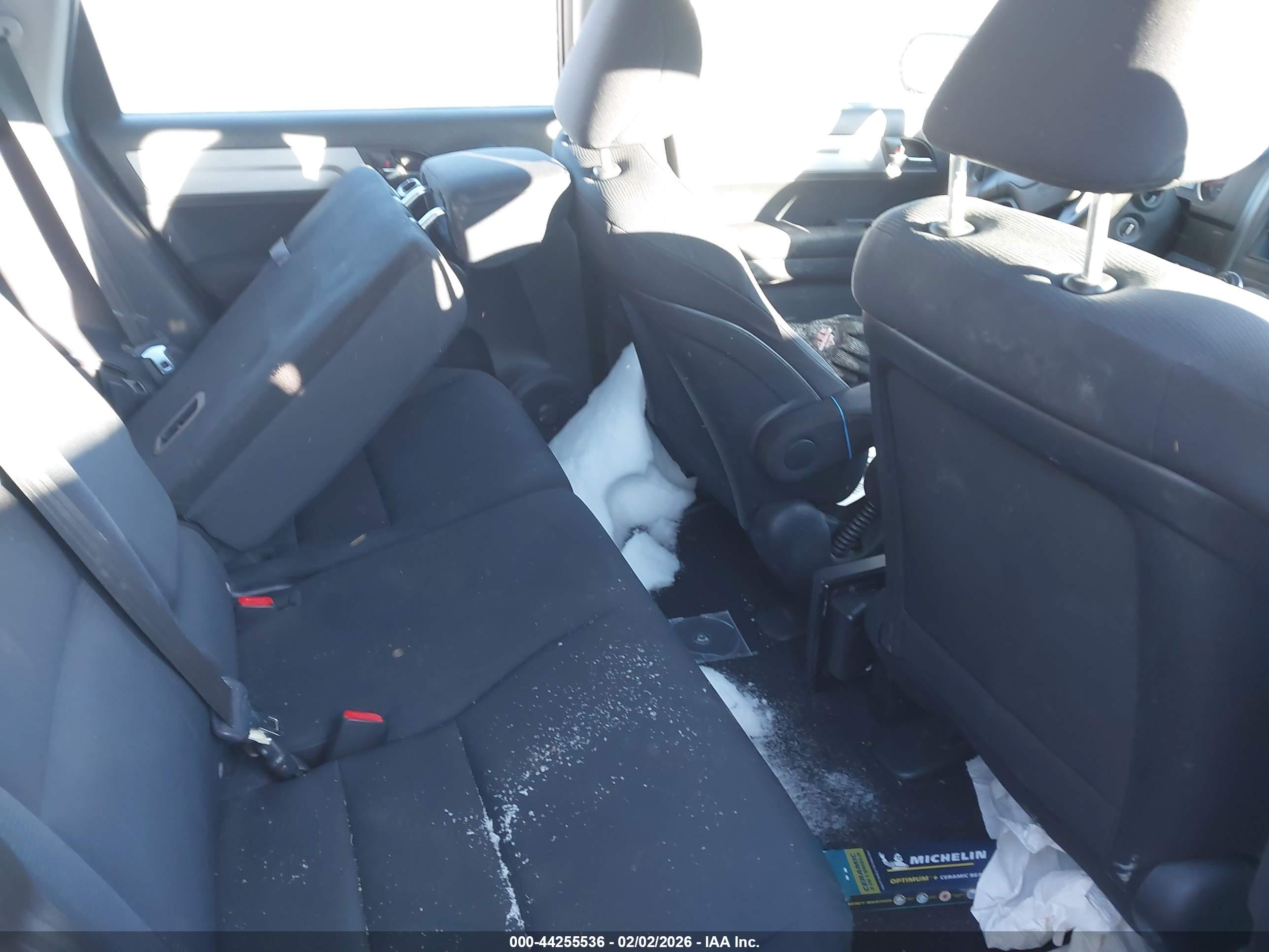 HONDA CR-V image 8