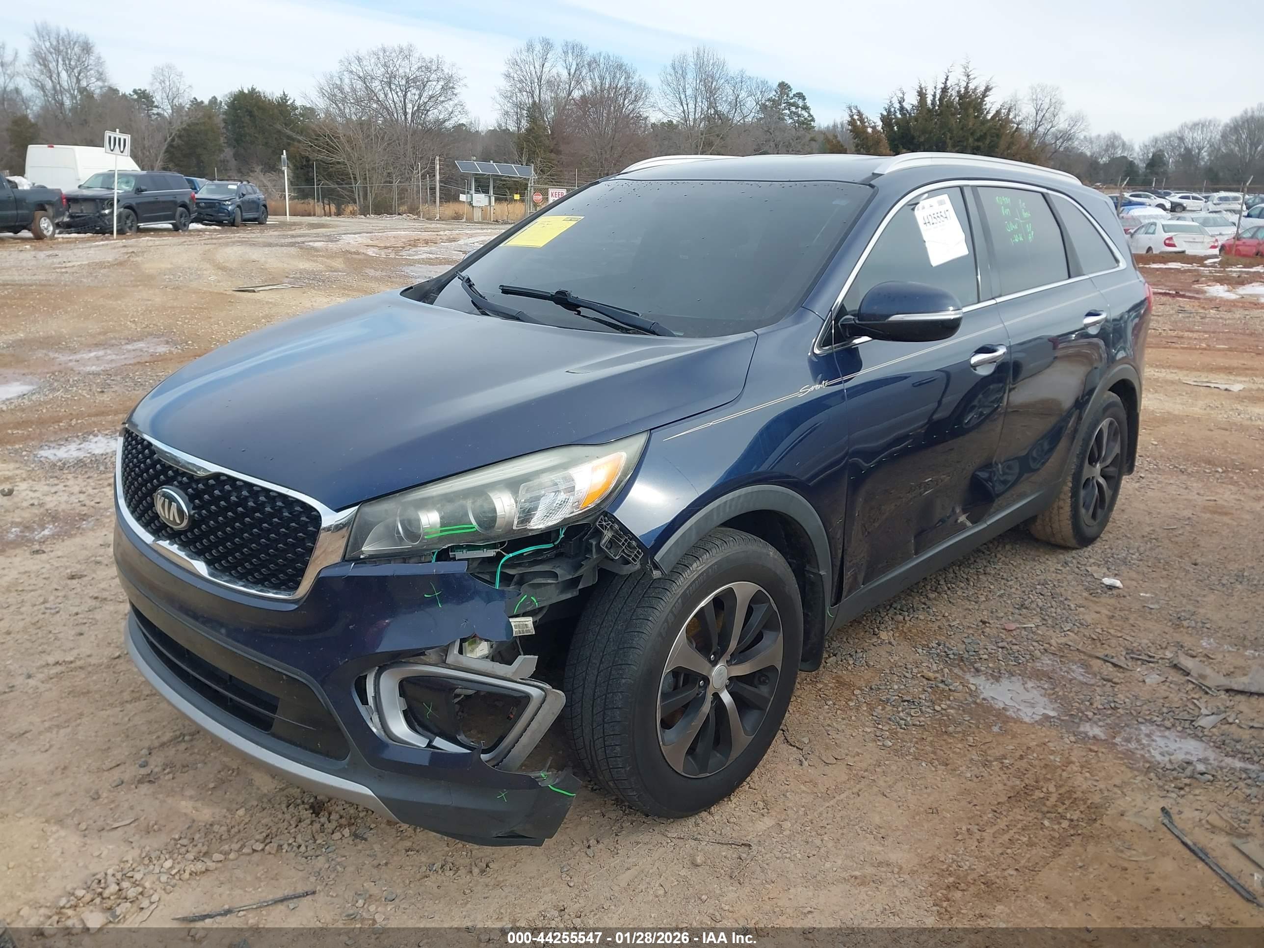 KIA SORENTO image 2