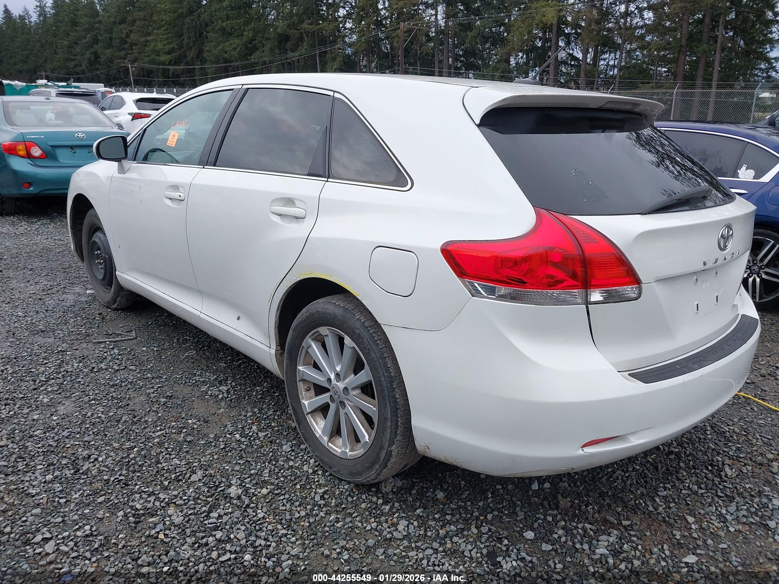 TOYOTA VENZA image 3