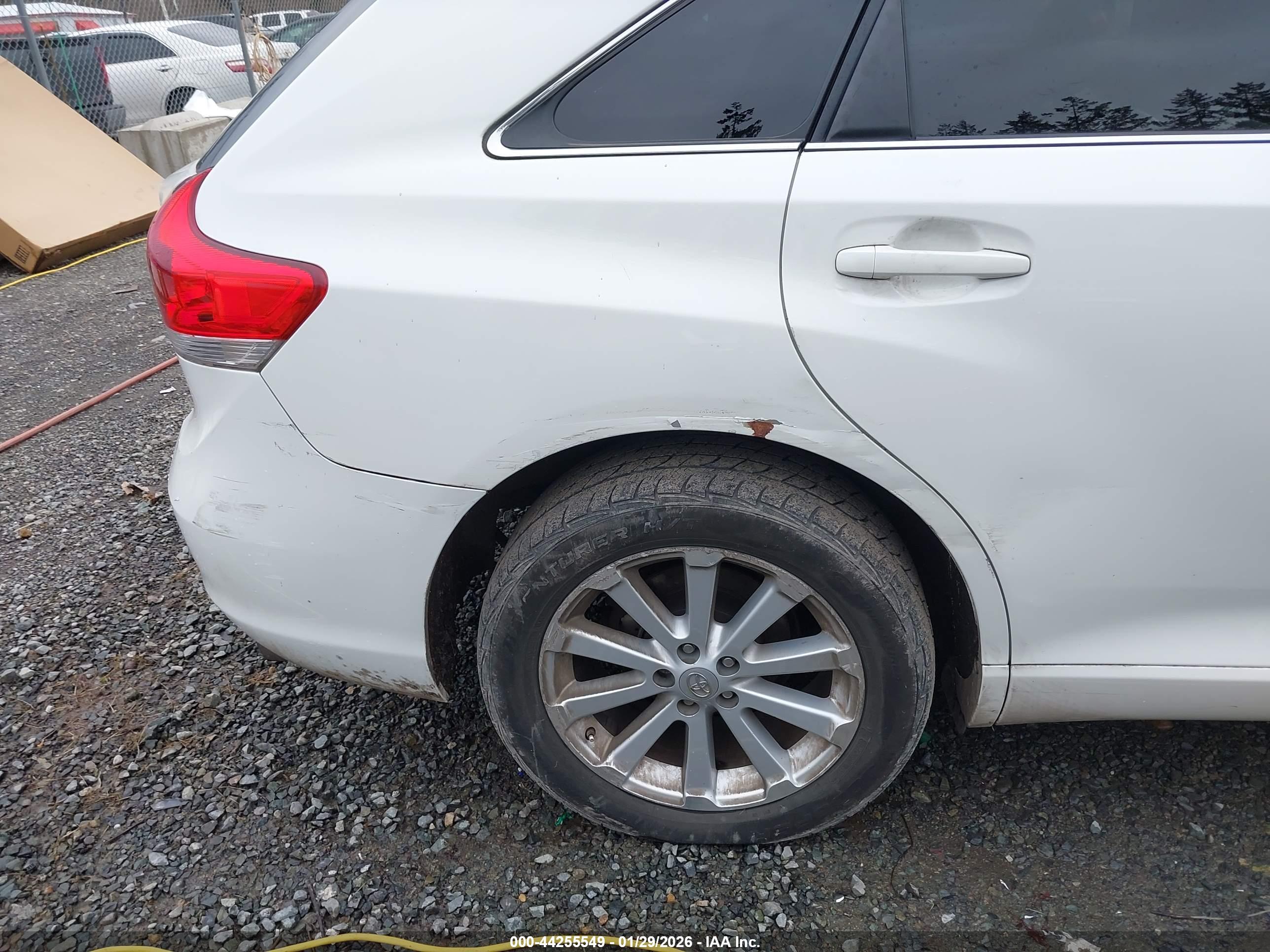 TOYOTA VENZA image 6