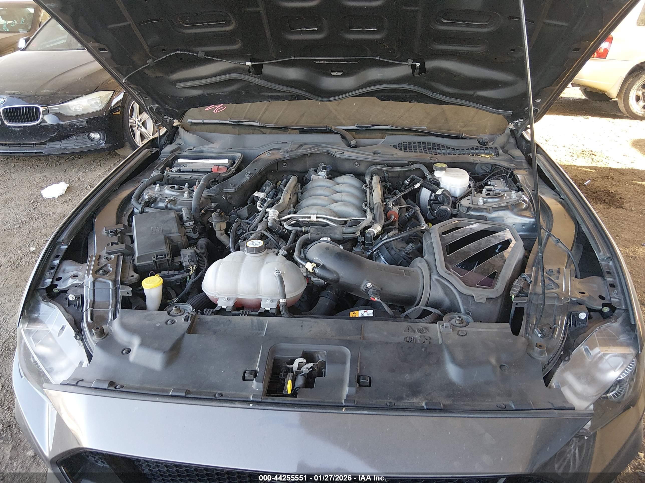 FORD MUSTANG image 10