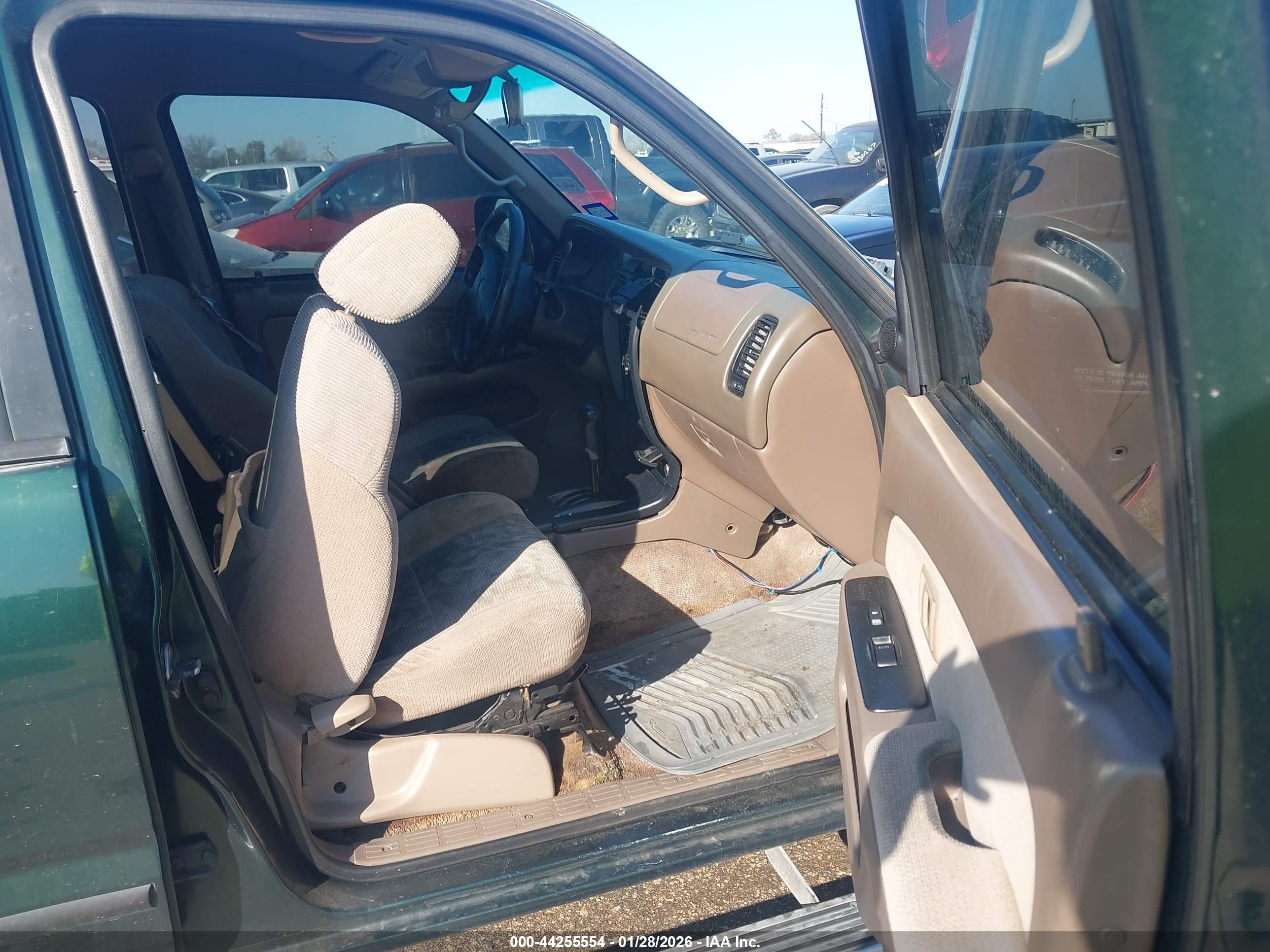 TOYOTA 4RUNNER image 5
