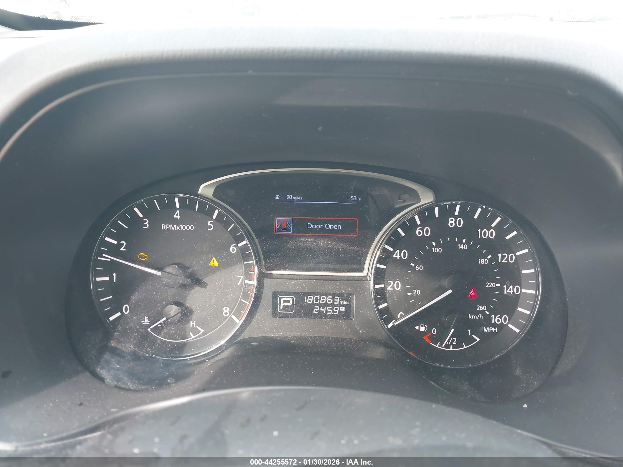 NISSAN PATHFINDER image 7
