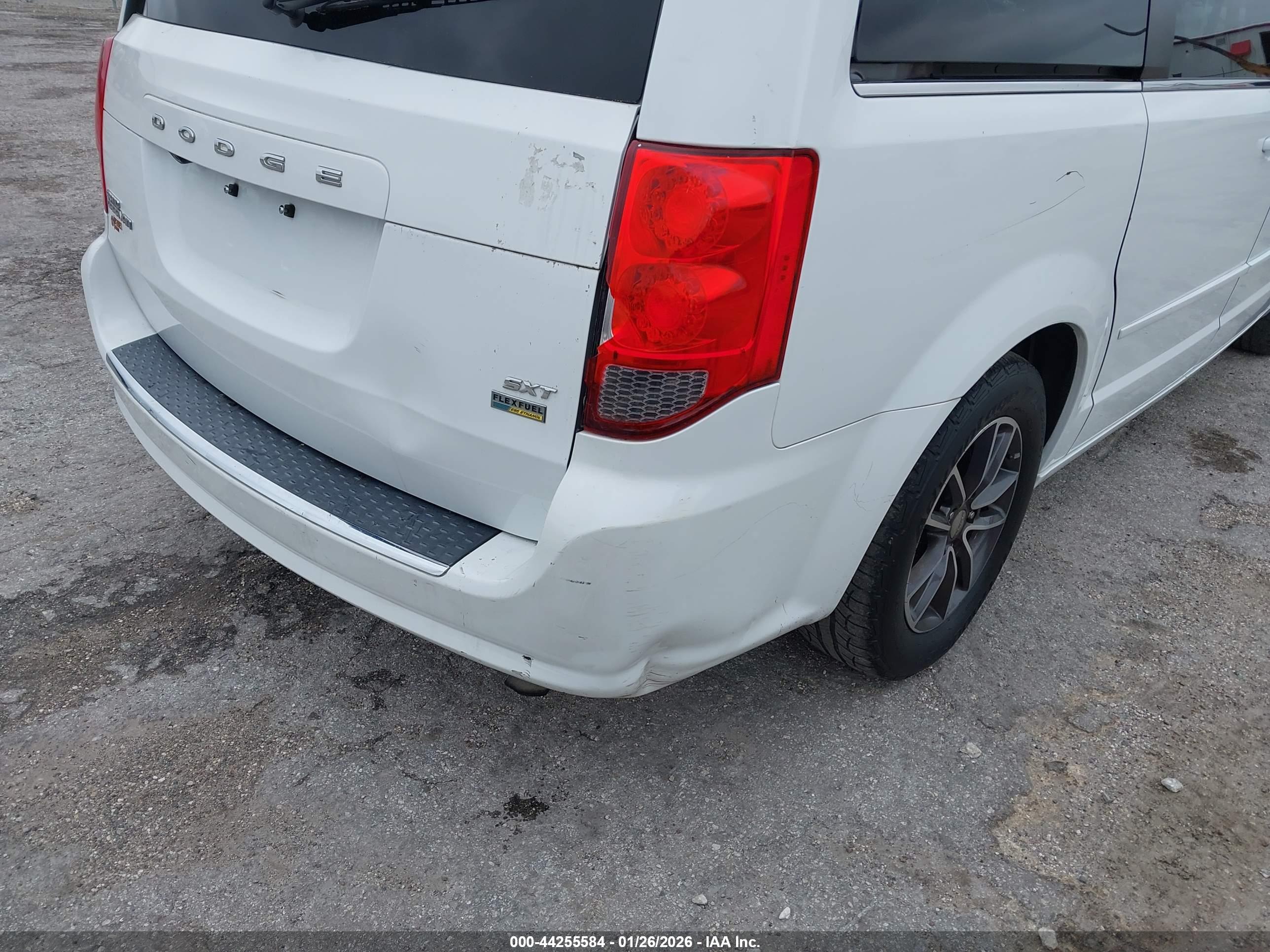 DODGE GRAND image 6