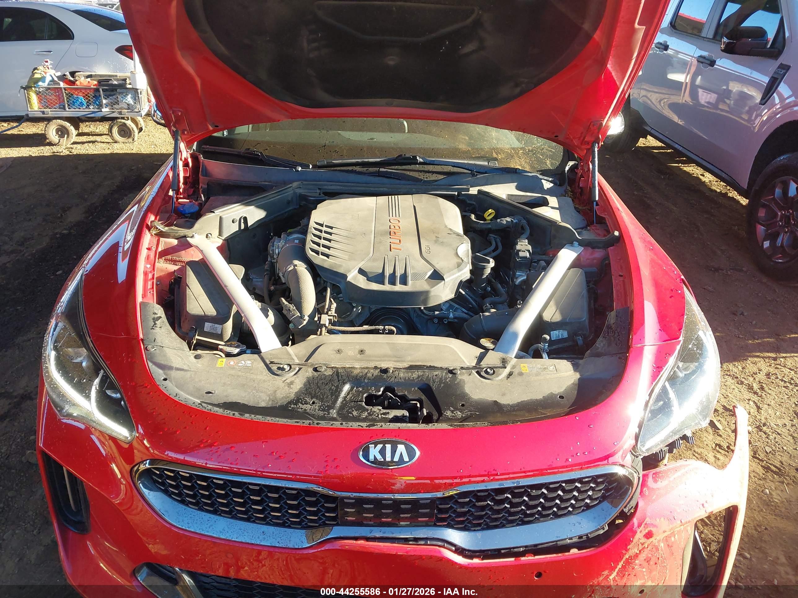 KIA STINGER image 10