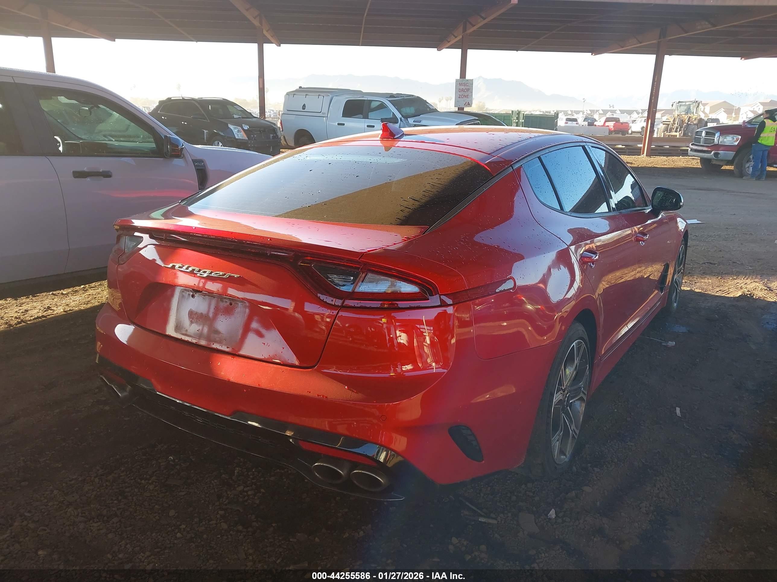 KIA STINGER image 4