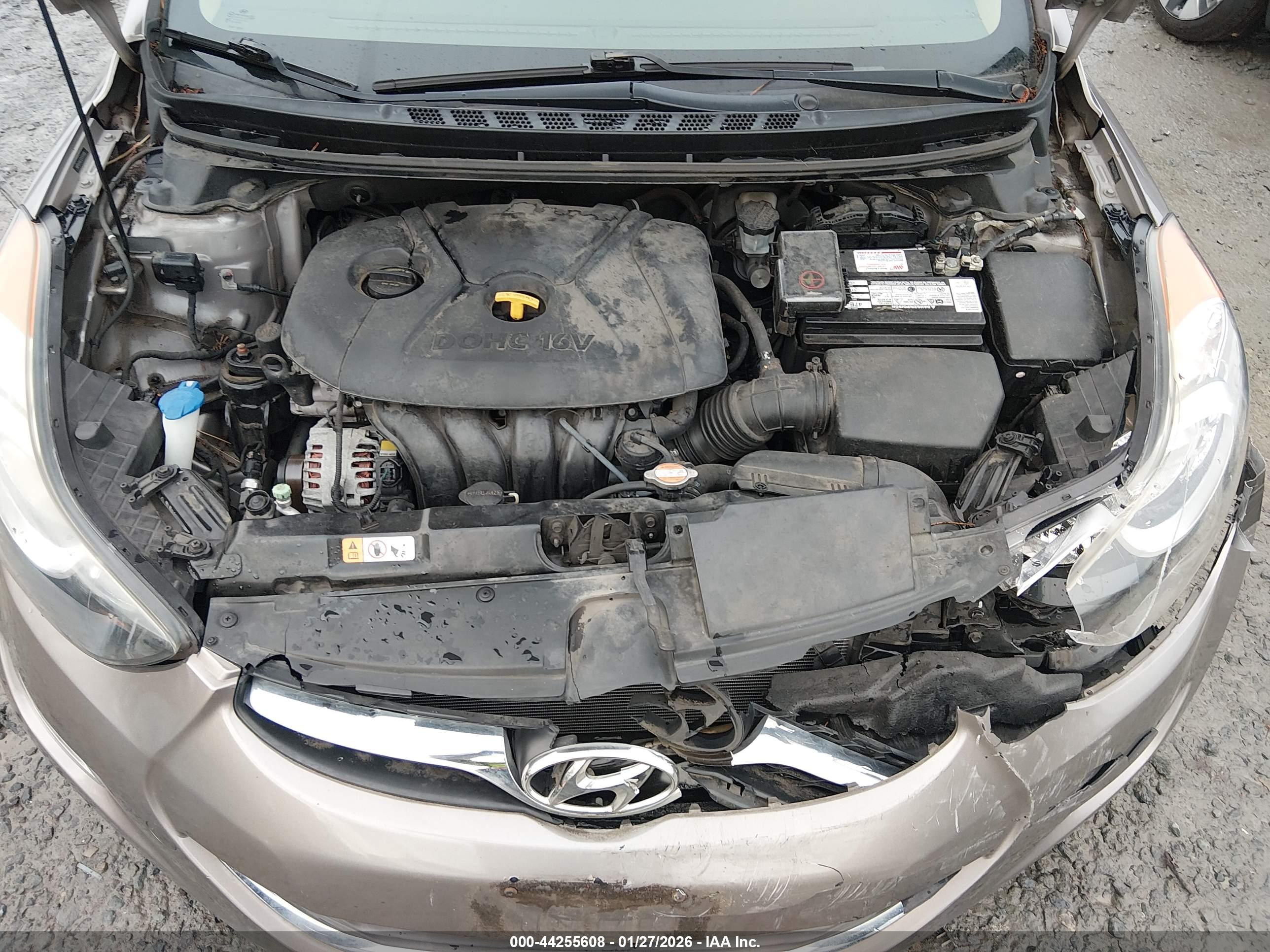 HYUNDAI ELANTRA image 10