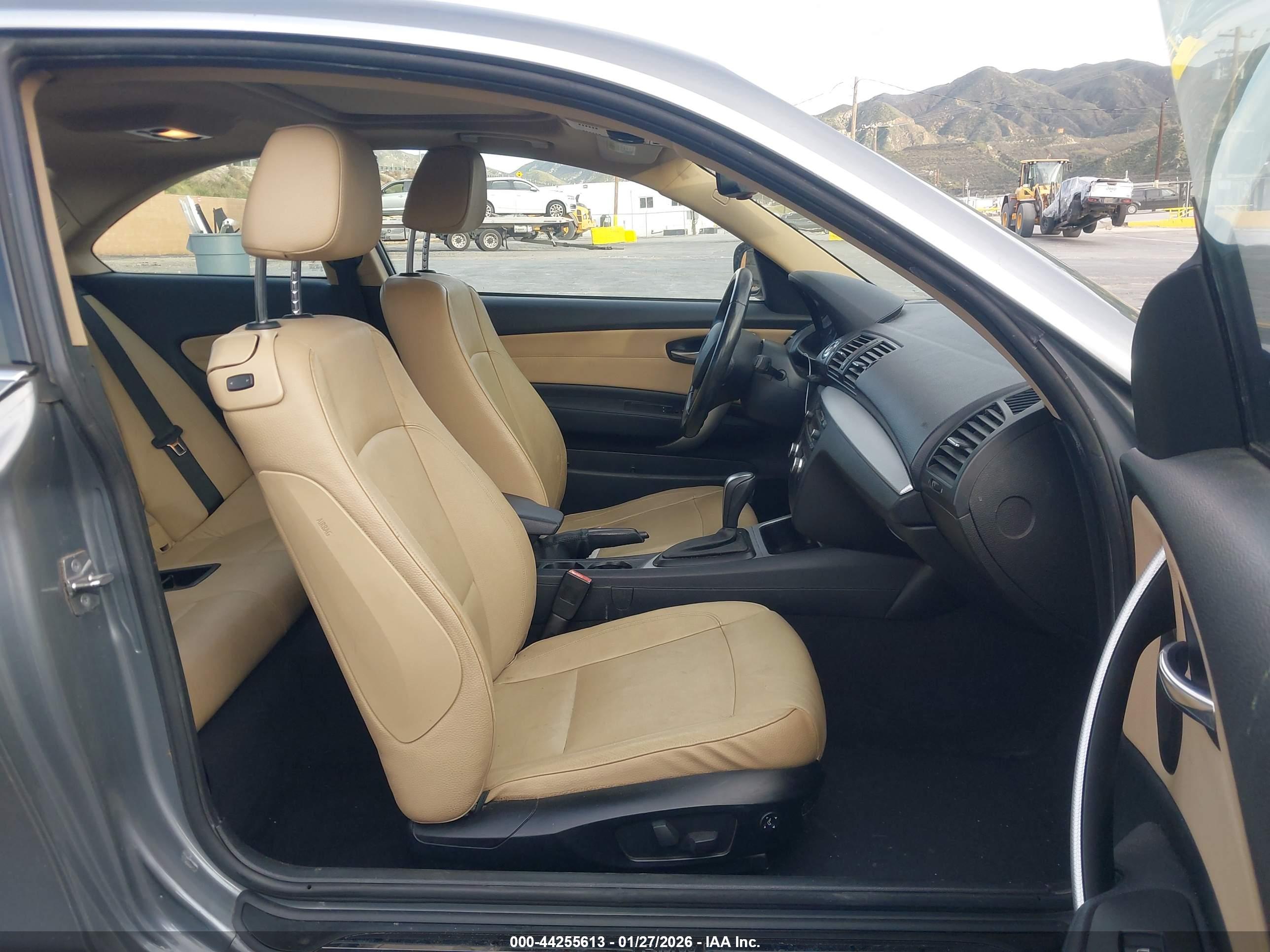 BMW 128I image 5