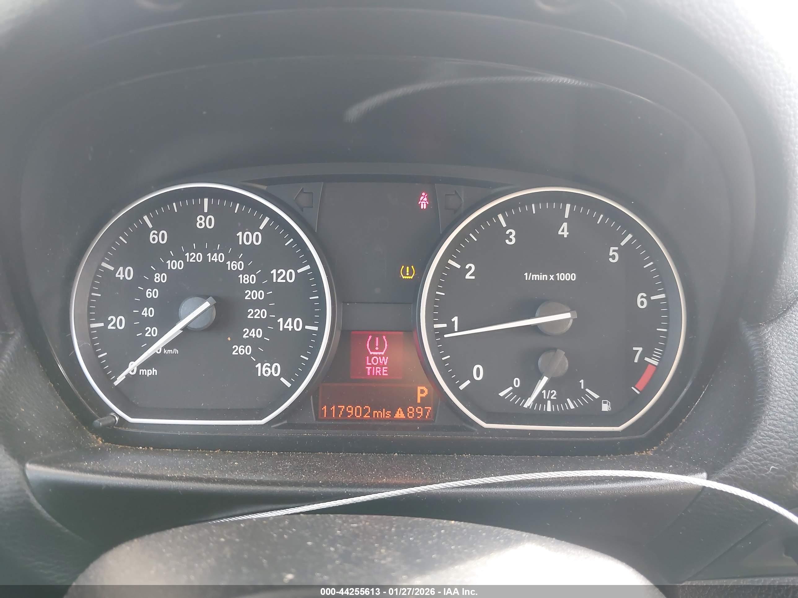 BMW 128I image 7