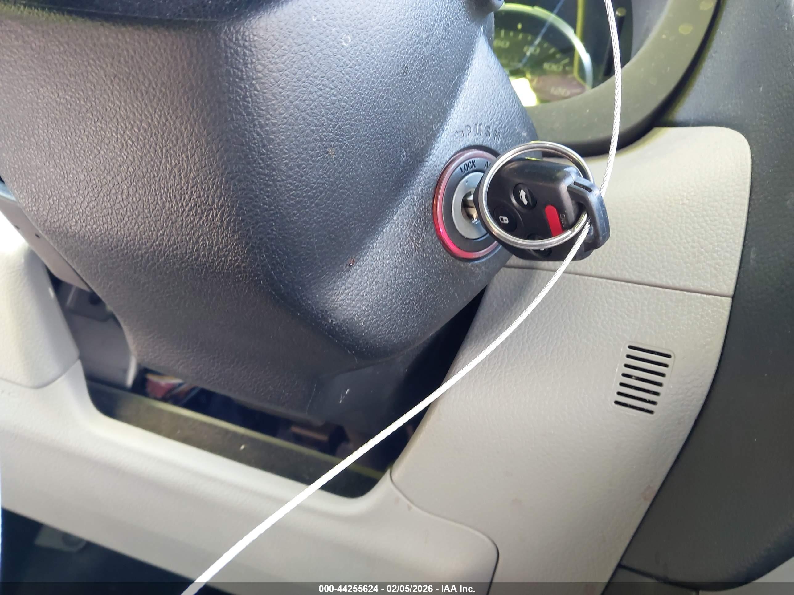 SUBARU FORESTER image 11