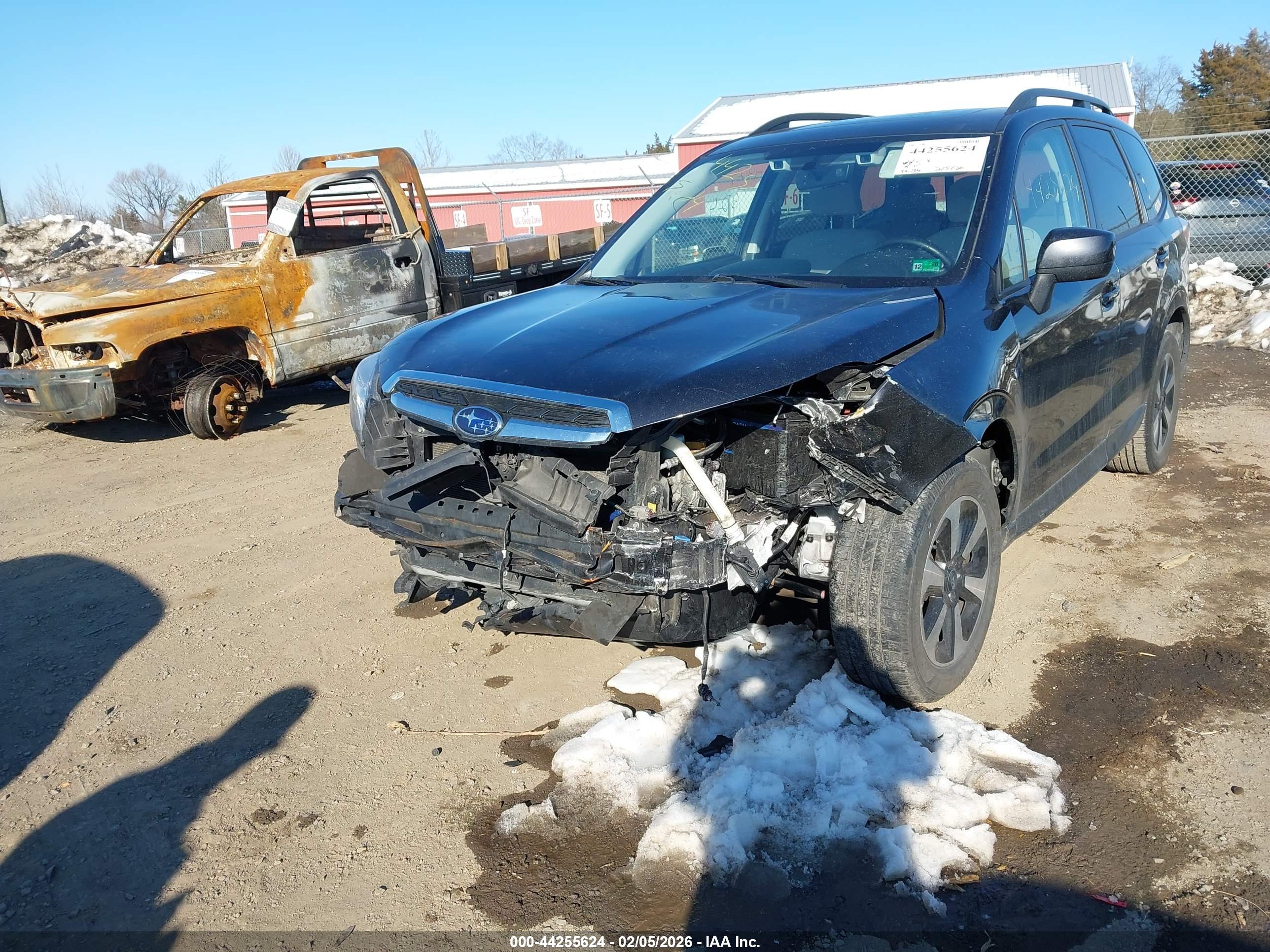 SUBARU FORESTER image 6