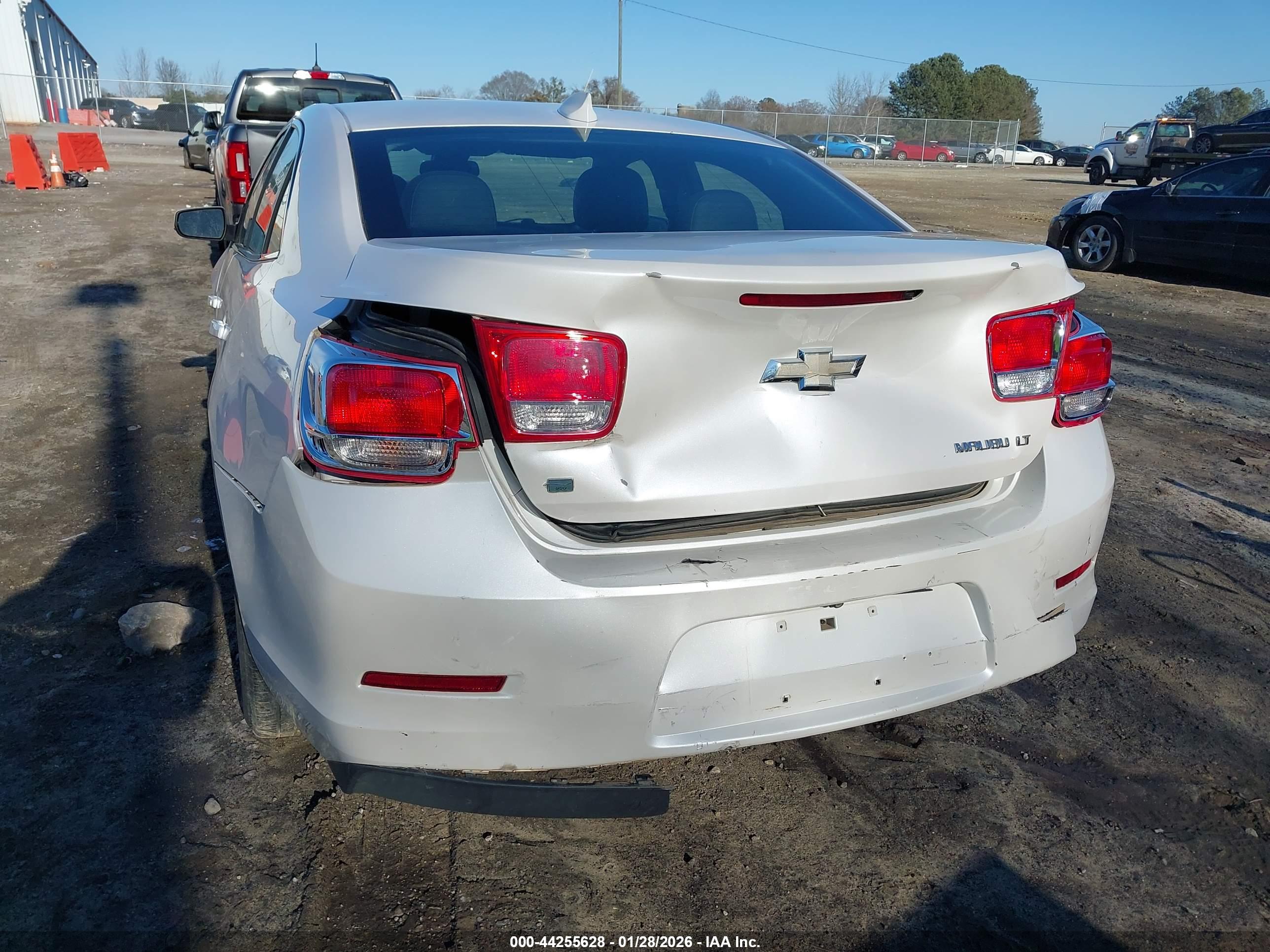 CHEVROLET MALIBU image 6