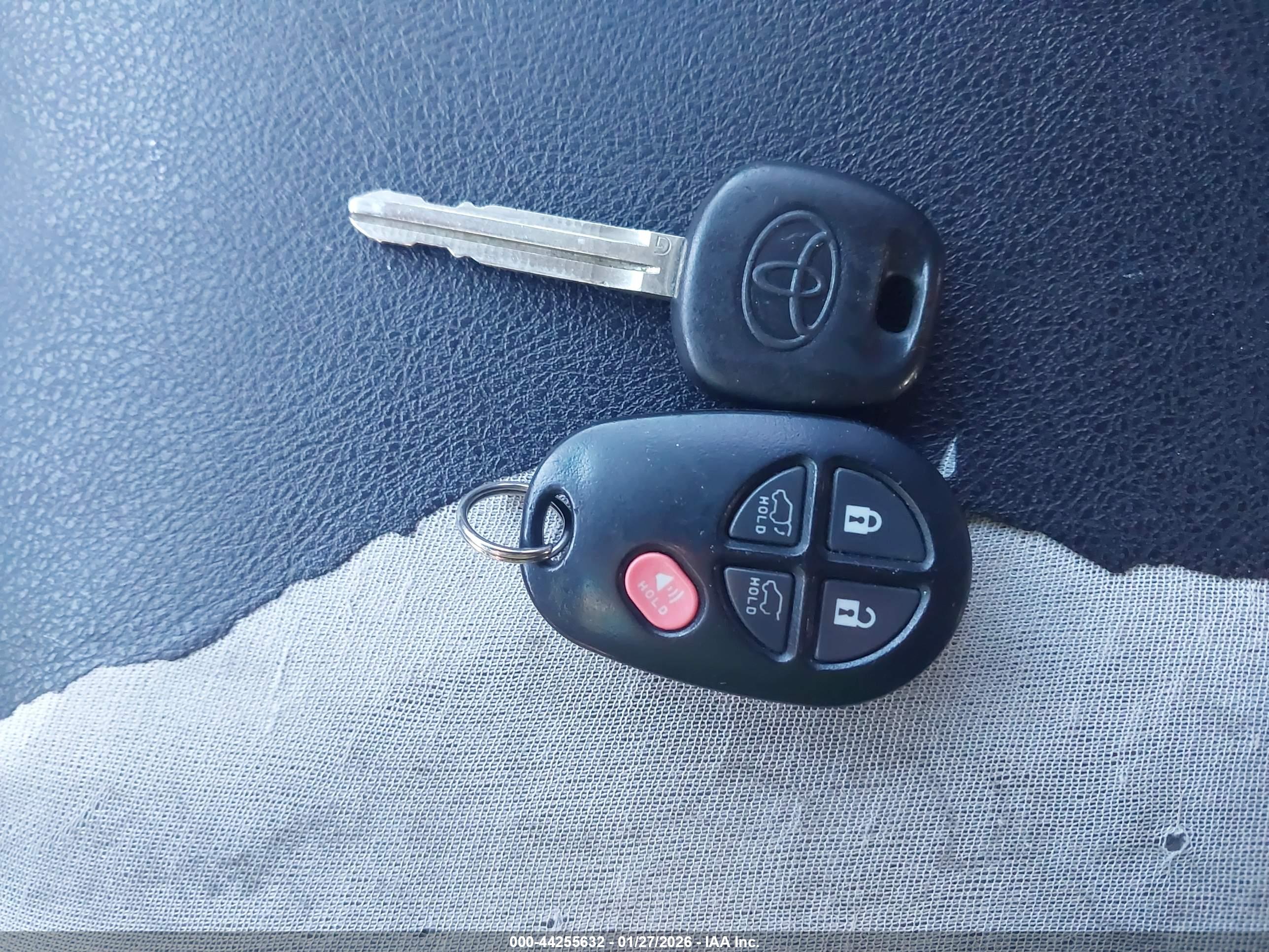 TOYOTA HIGHLANDER image 11