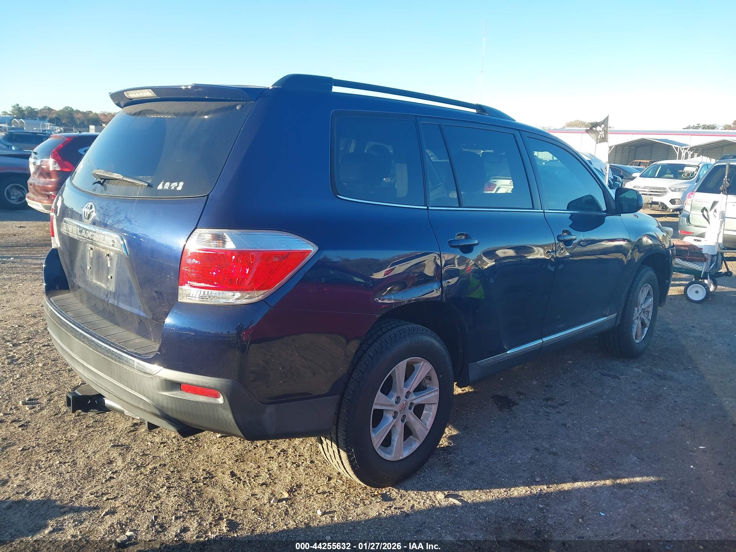 TOYOTA HIGHLANDER image 4