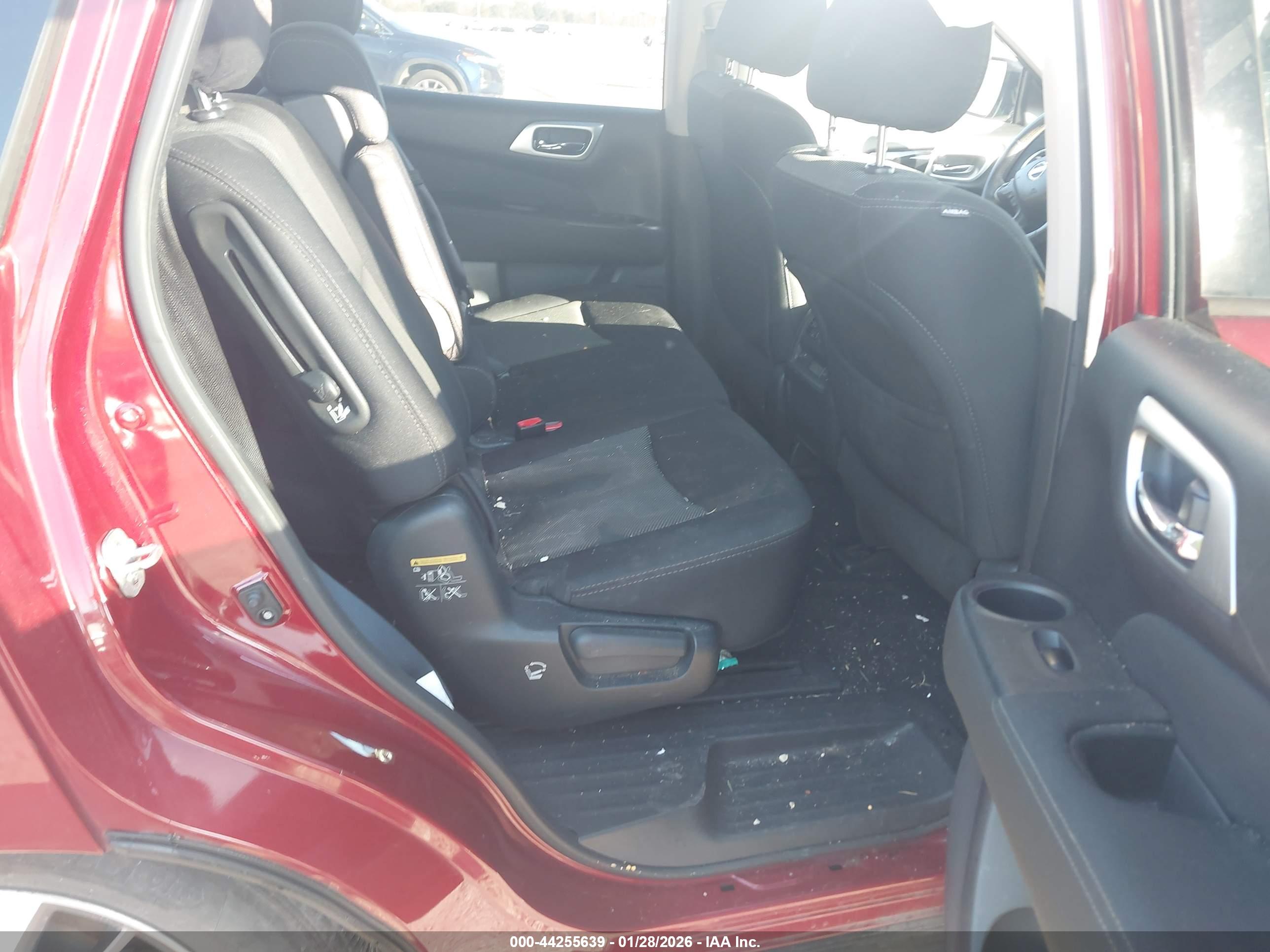 NISSAN PATHFINDER image 8