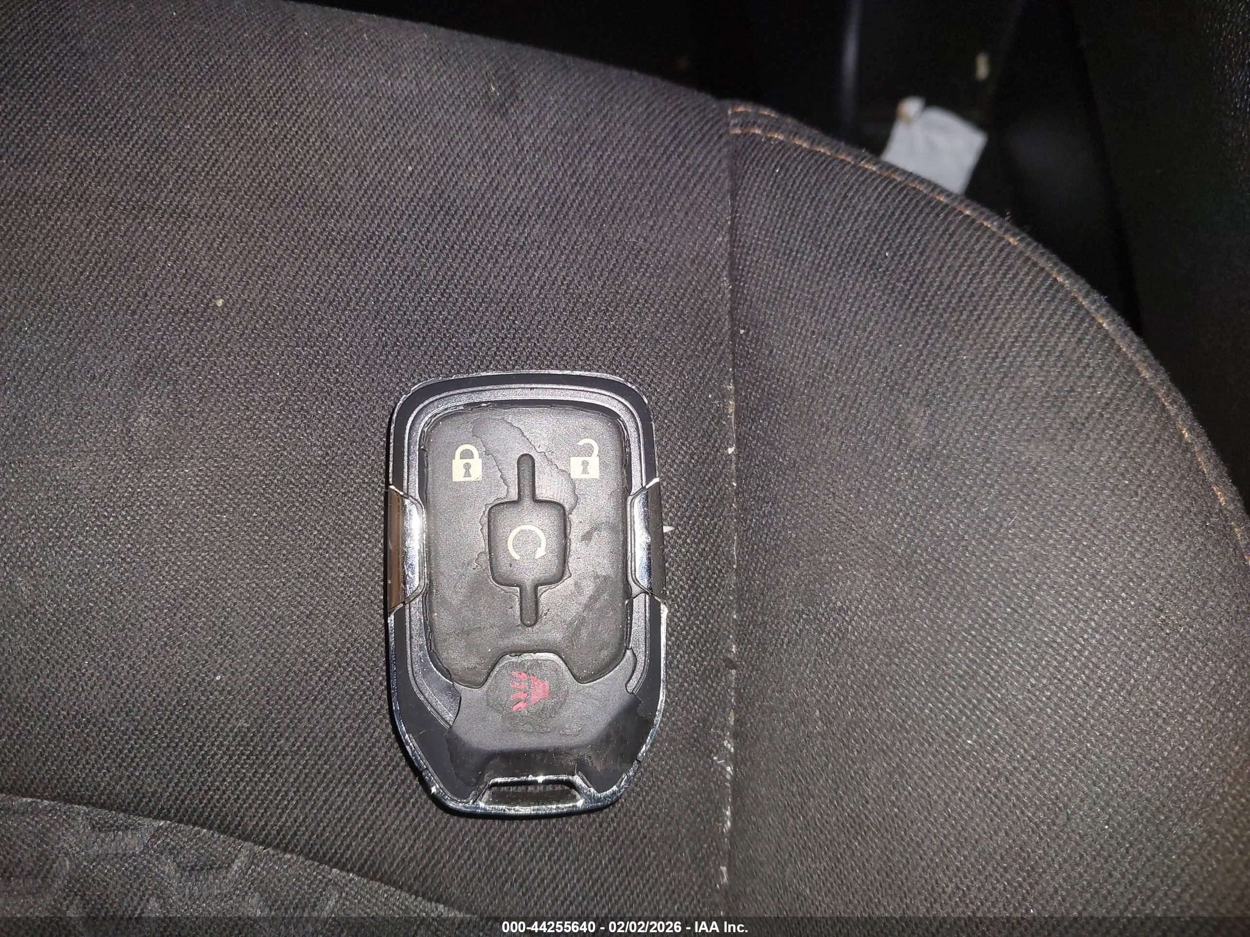 GMC TERRAIN image 11