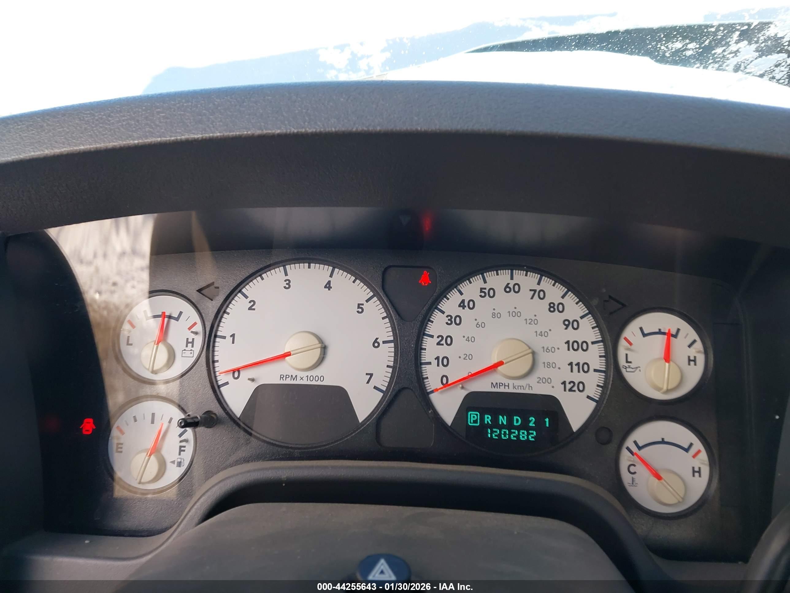 DODGE RAM image 7