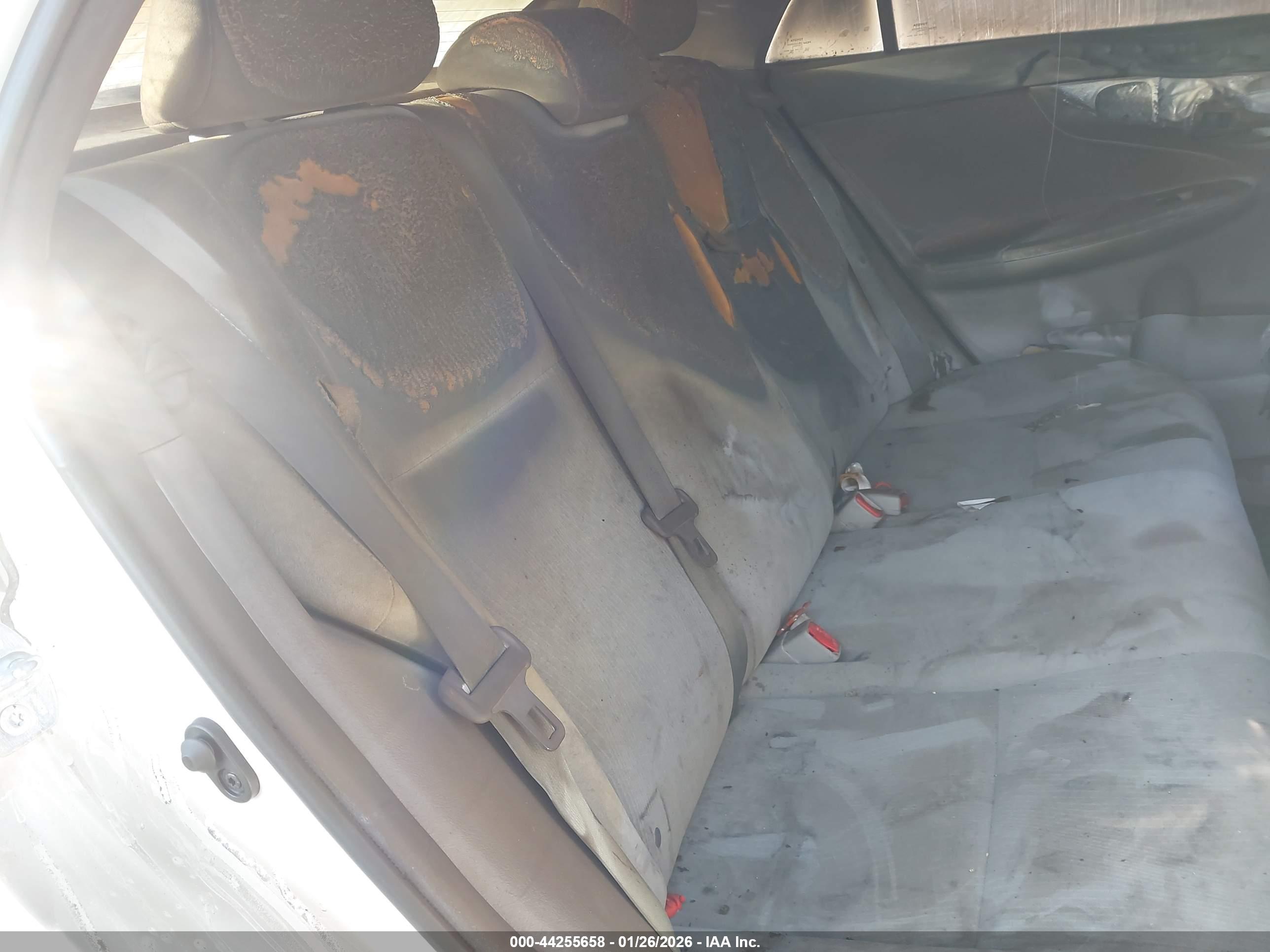 TOYOTA COROLLA image 8