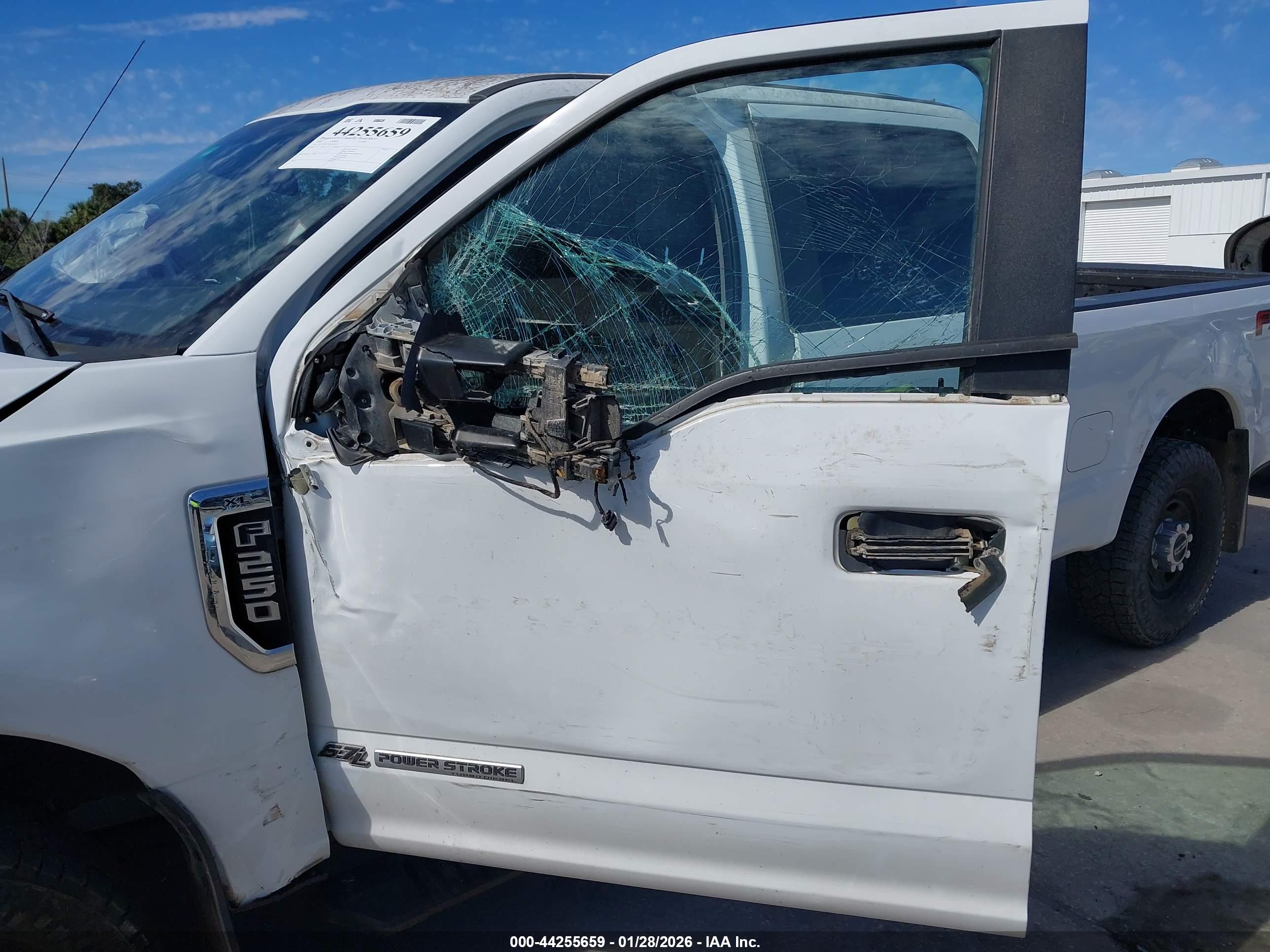 FORD F-250 image 6