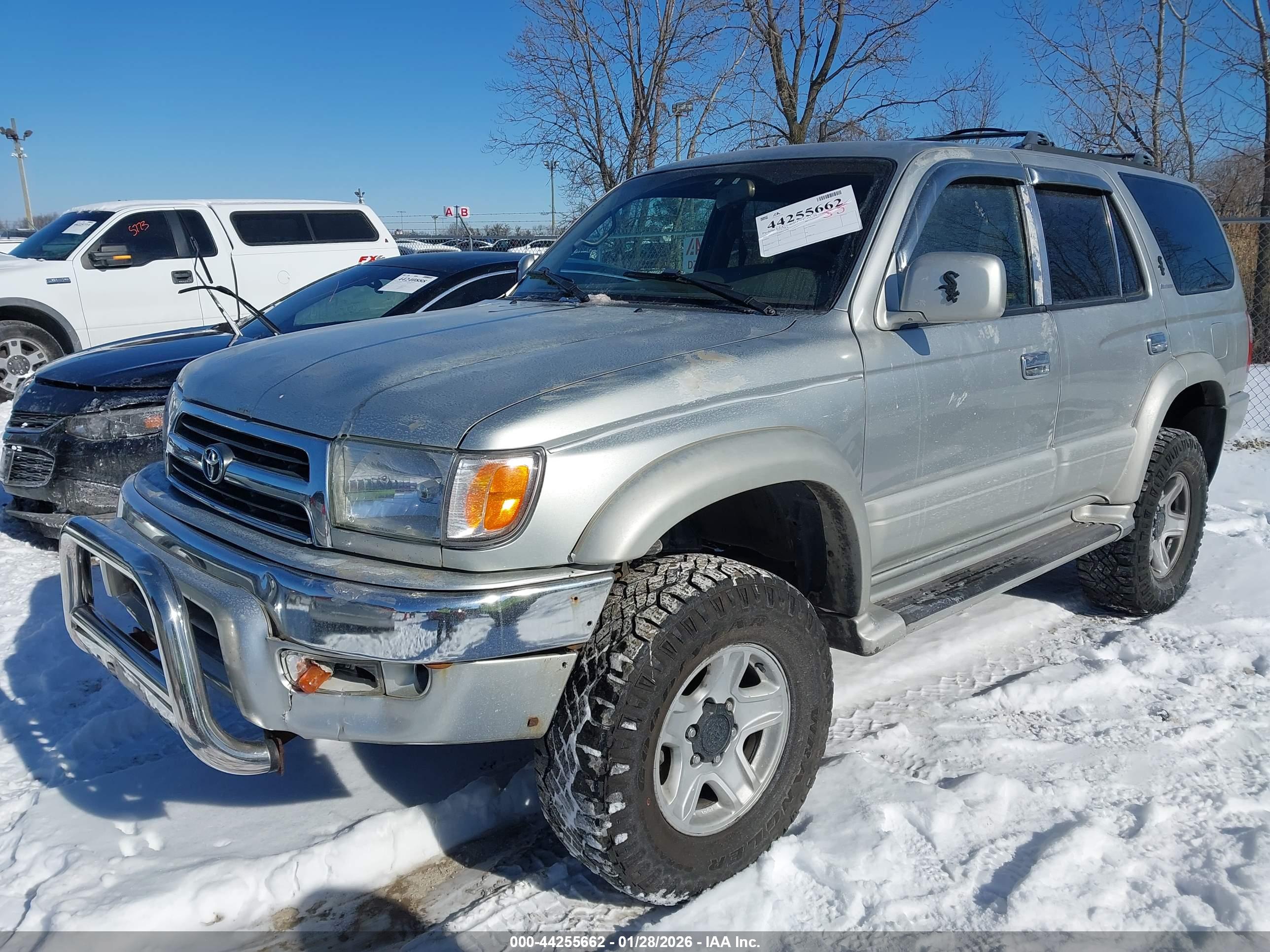 TOYOTA 4RUNNER image 2