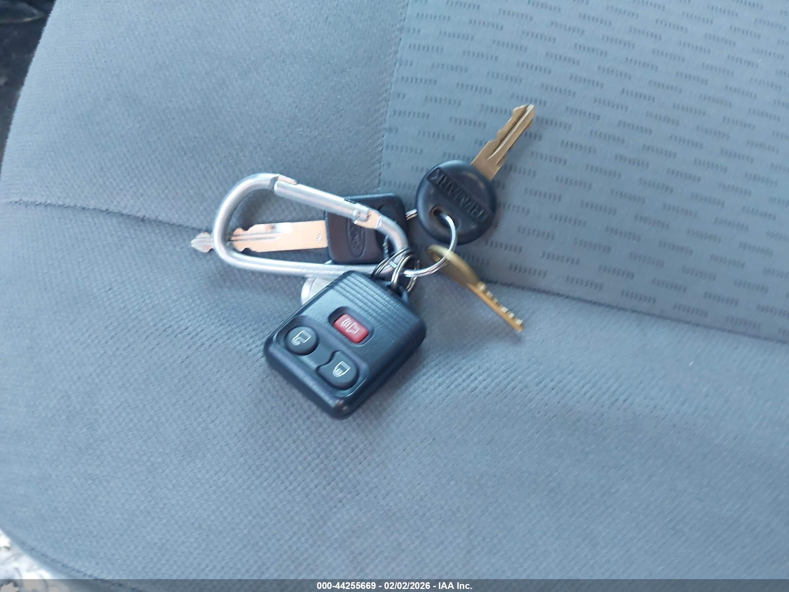 FORD E-450 image 11