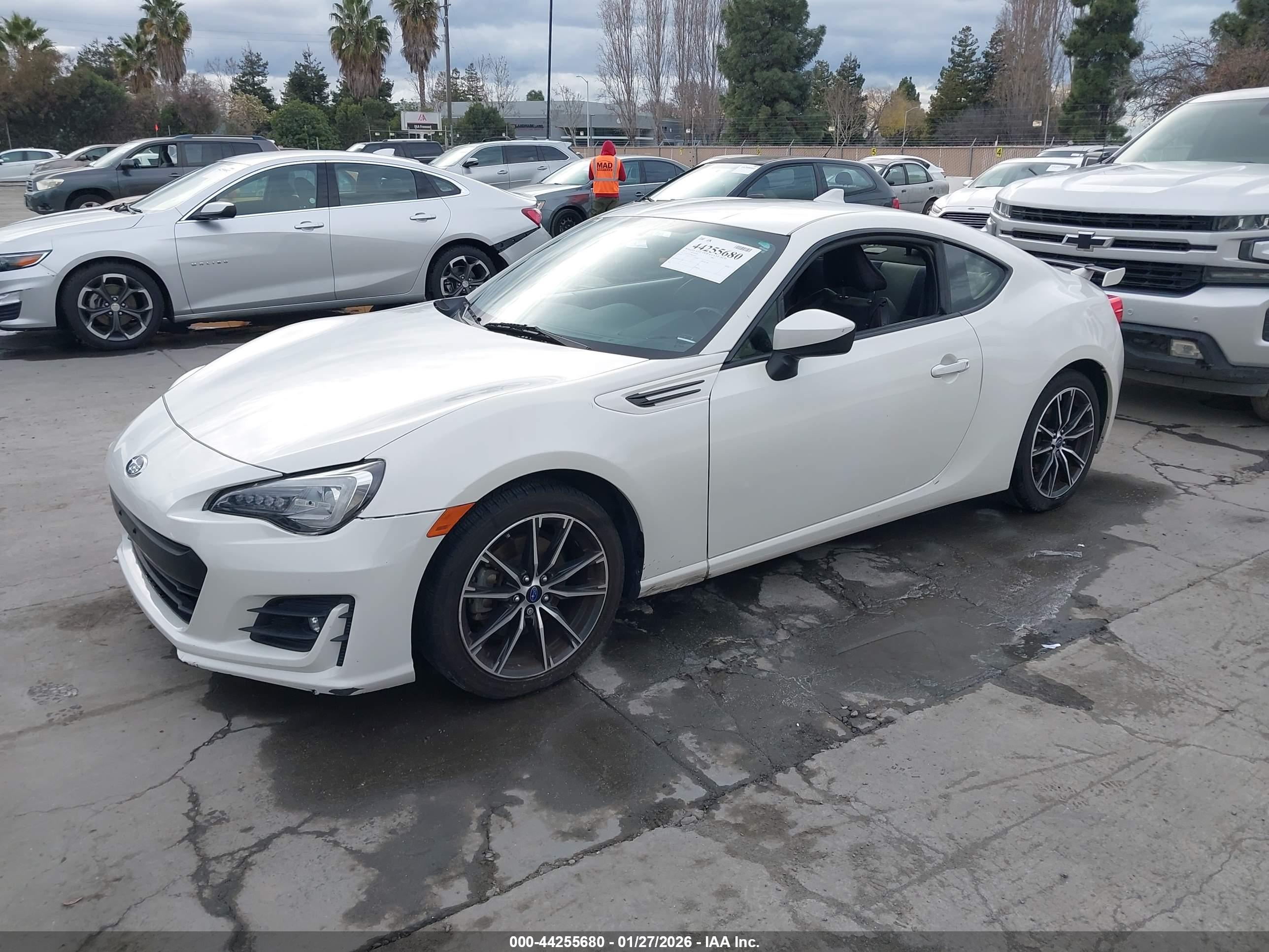 SUBARU BRZ image 2