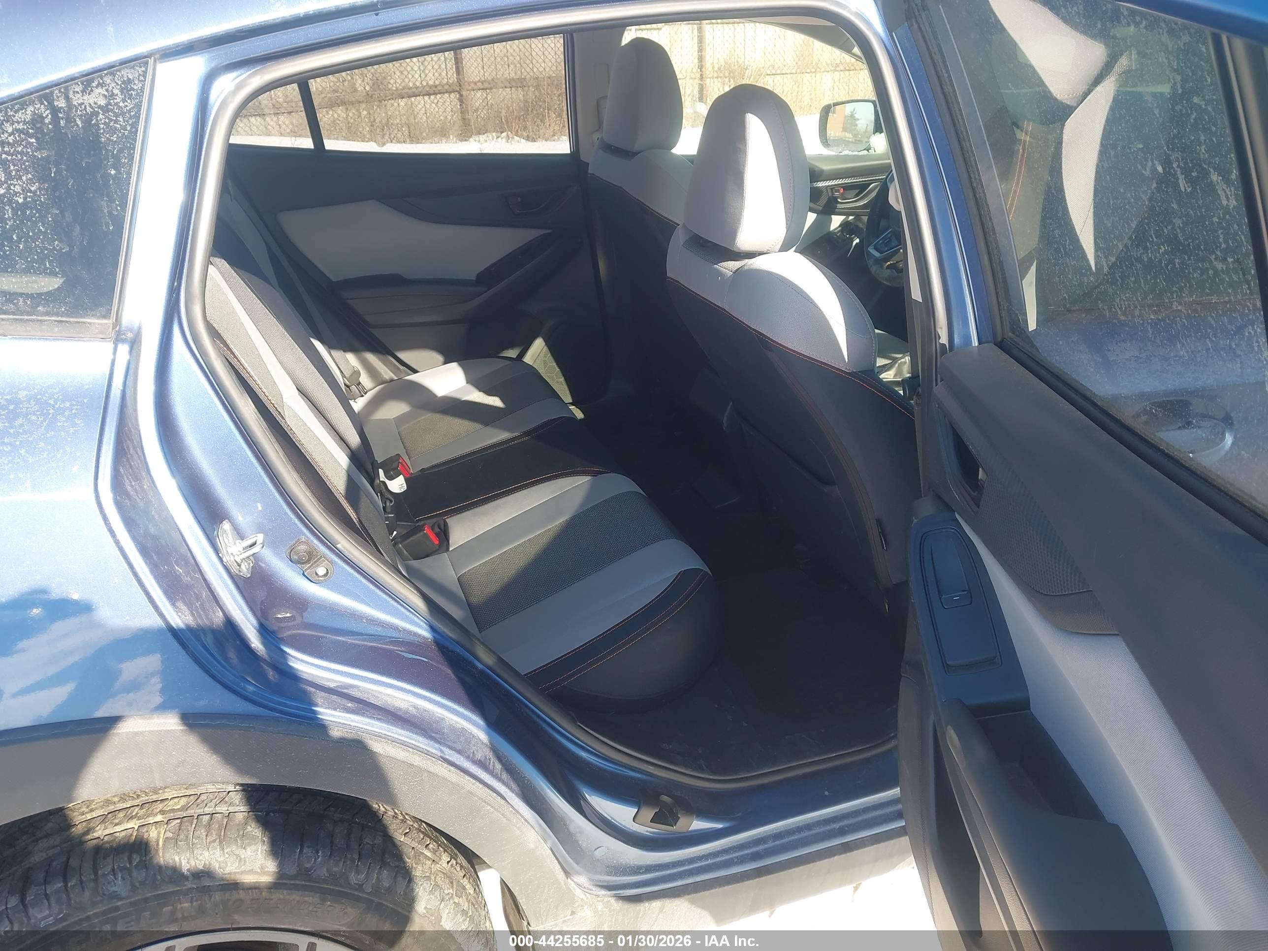 SUBARU CROSSTREK image 8
