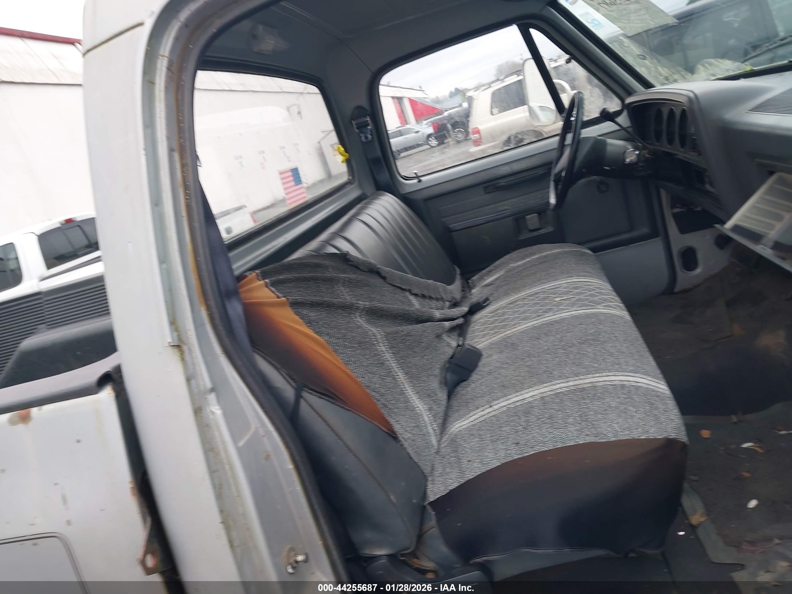 DODGE D-SERIES image 8