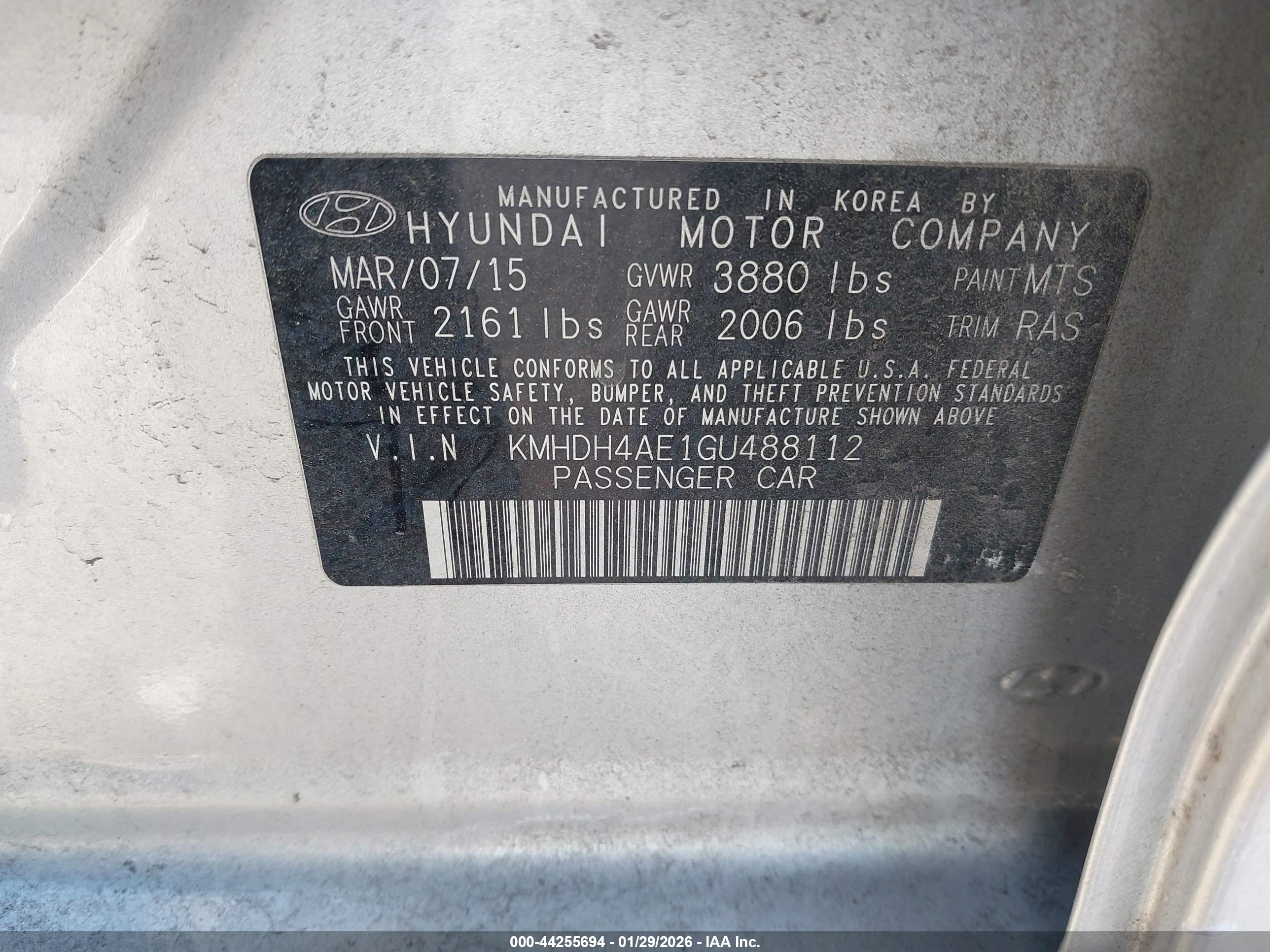 HYUNDAI ELANTRA image 9