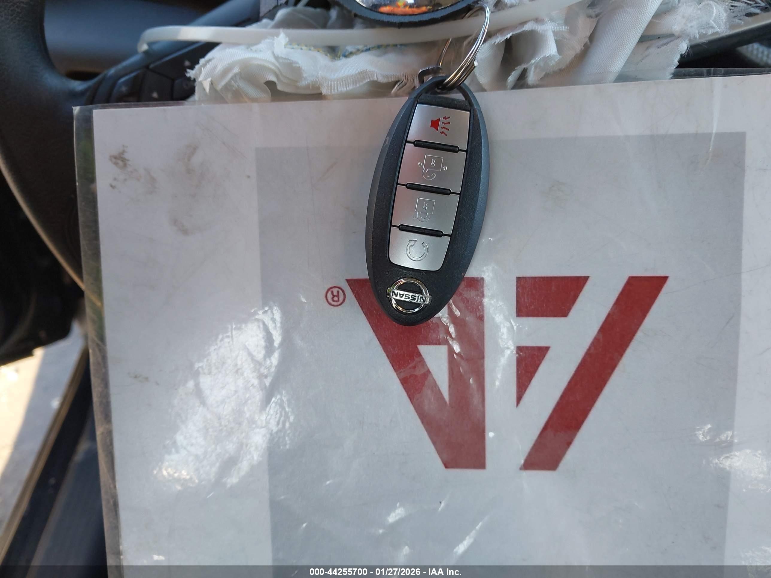 NISSAN KICKS image 11