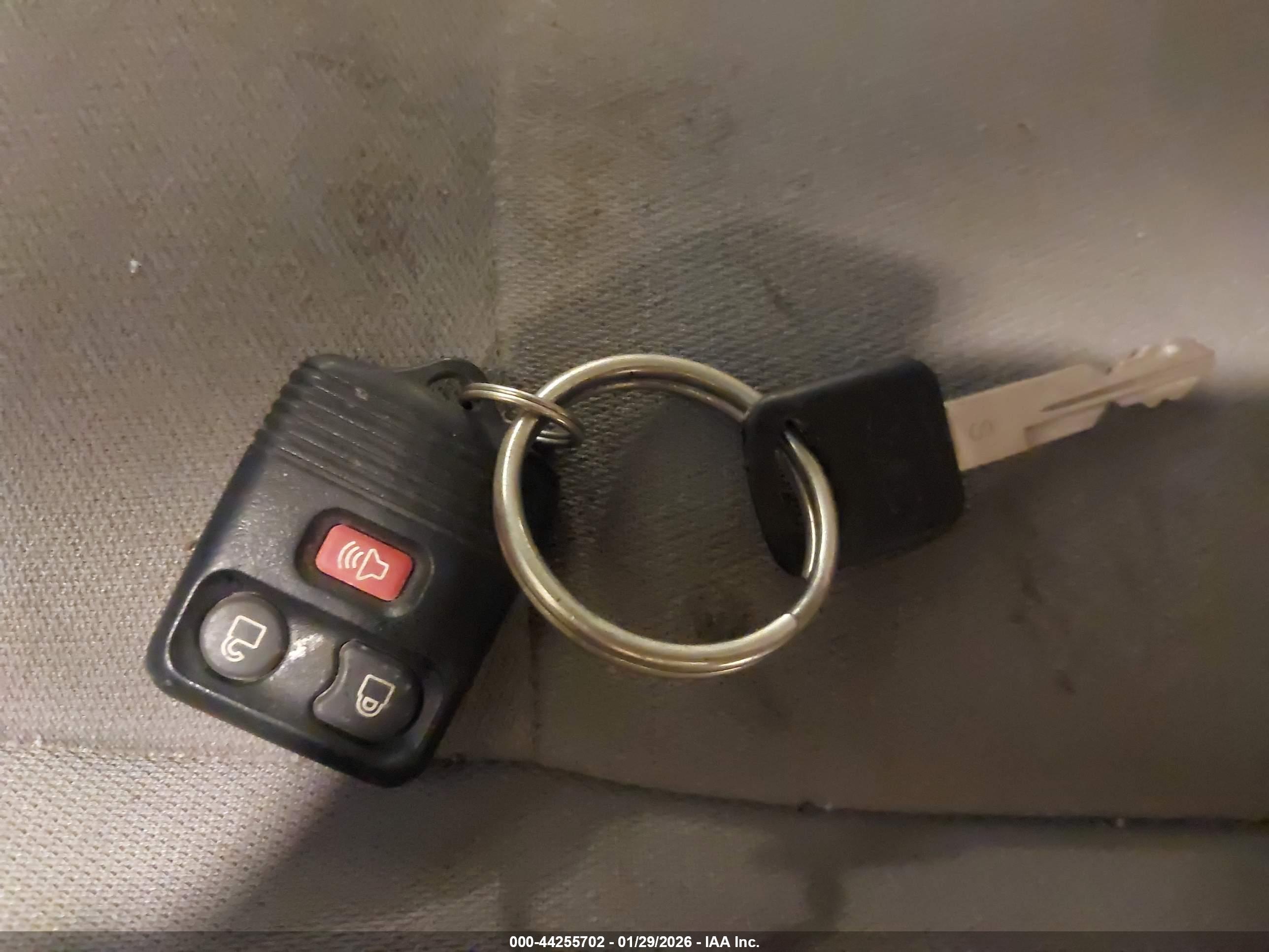 FORD E-350 image 11