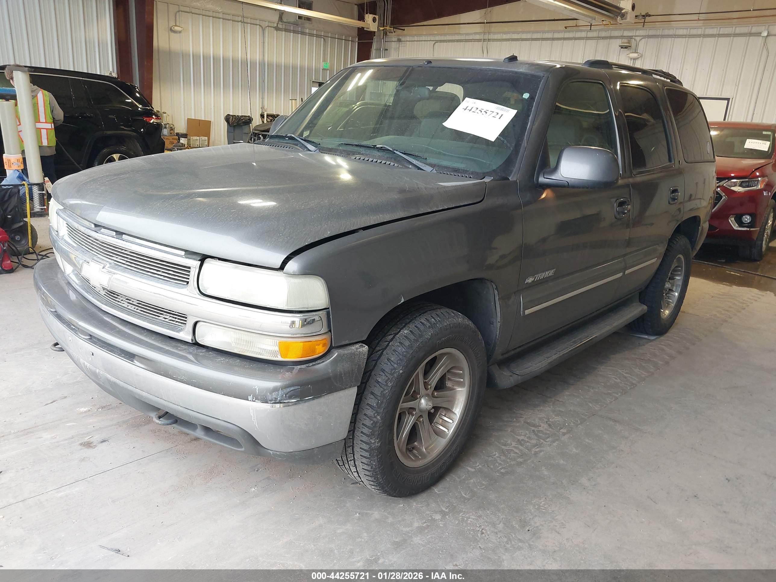 CHEVROLET TAHOE image 2