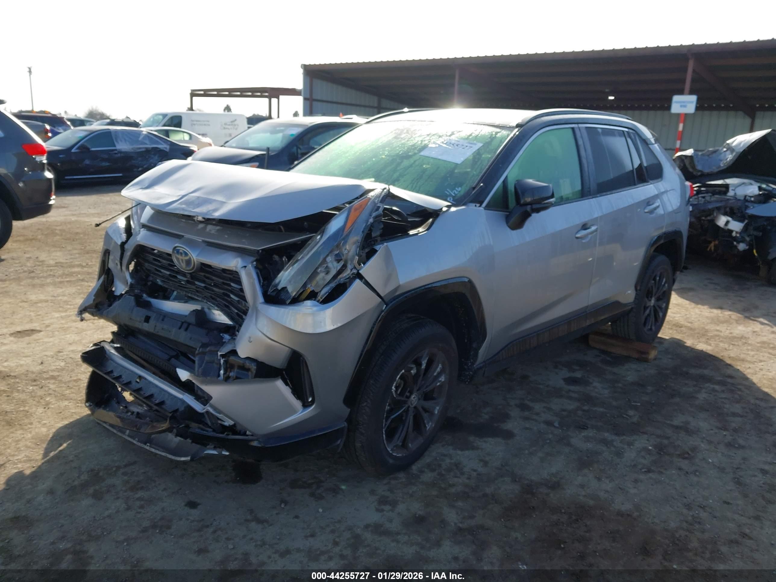 TOYOTA RAV4 image 2