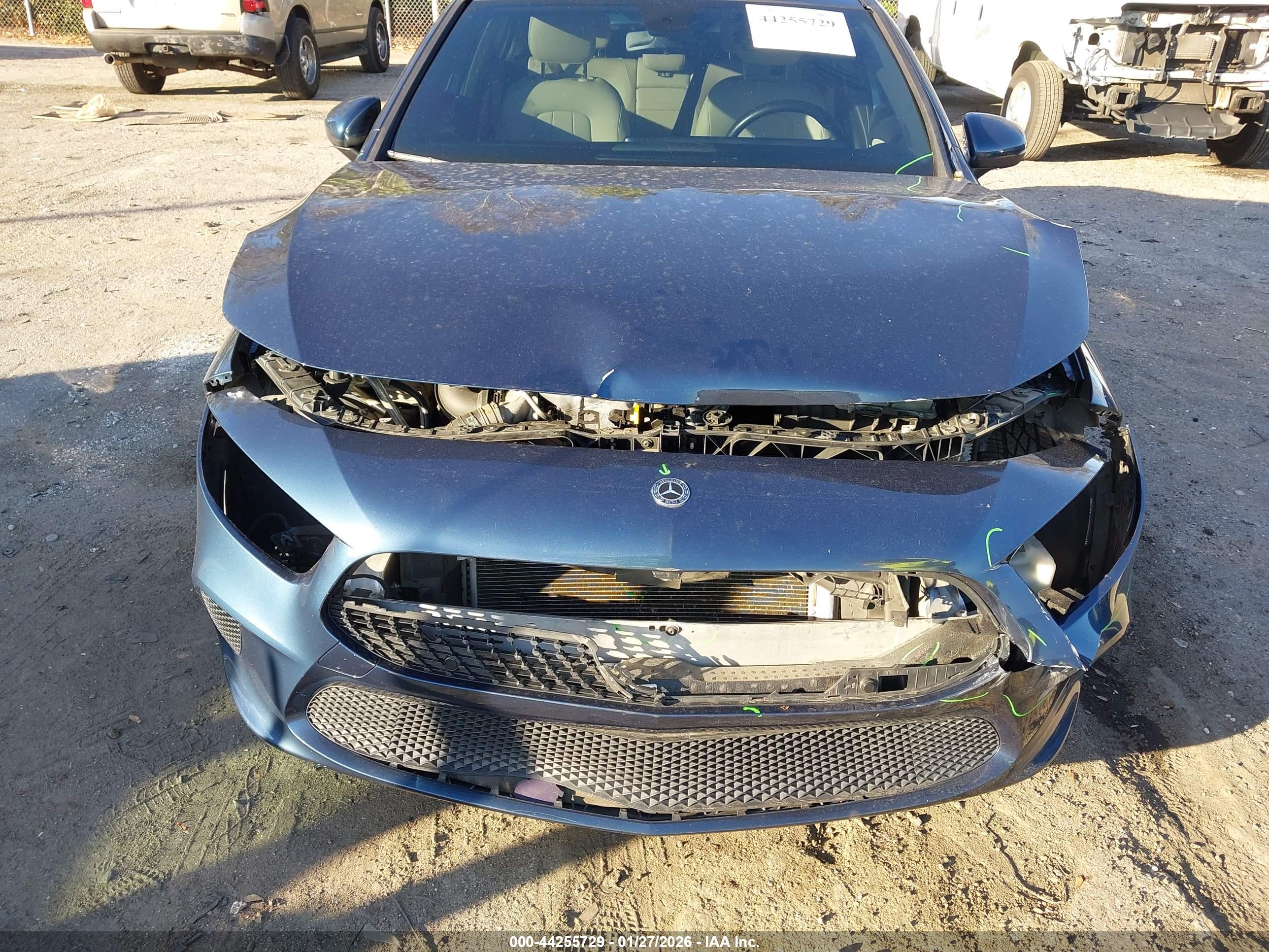 MERCEDES-BENZ A image 6