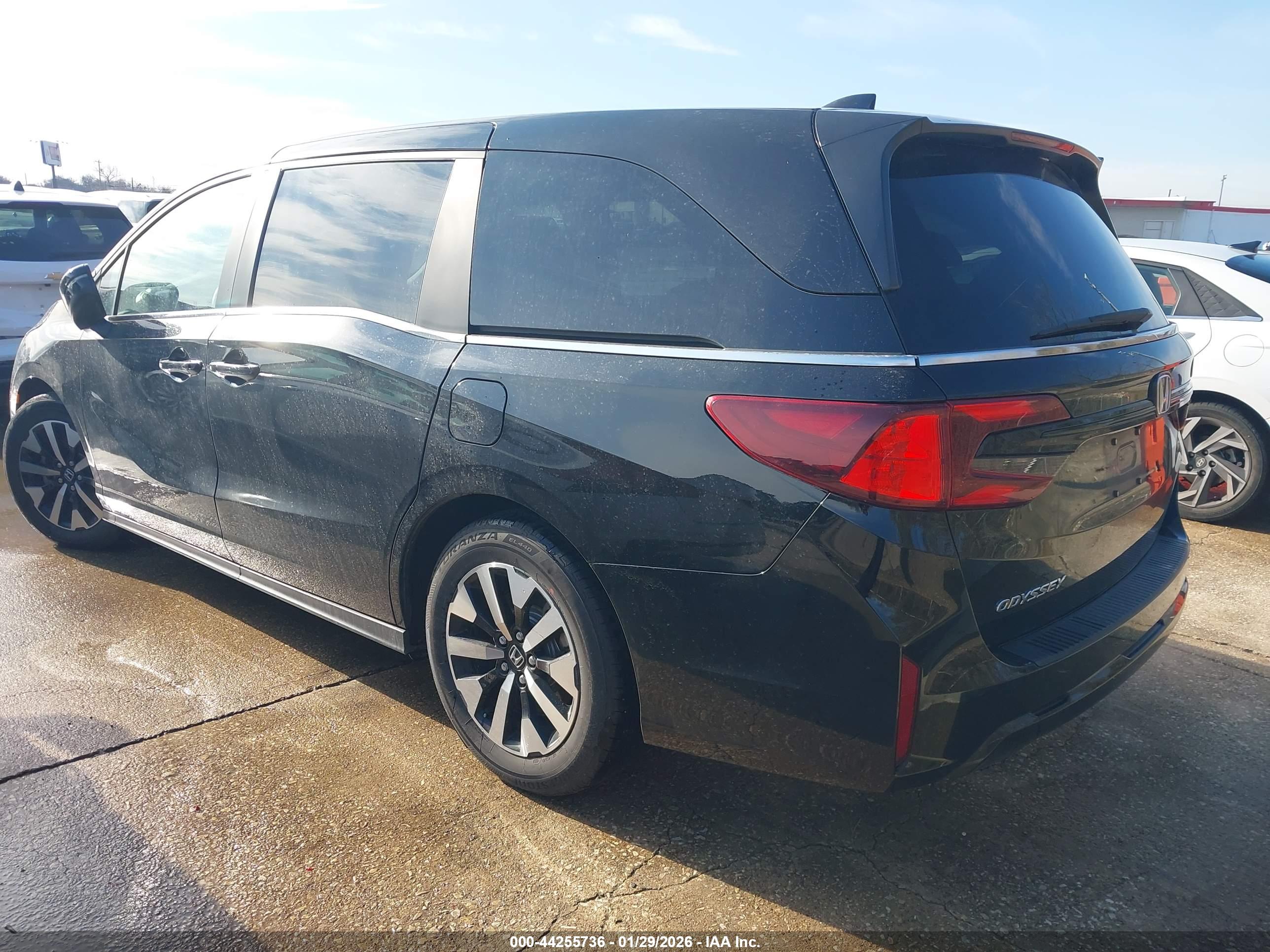 HONDA ODYSSEY image 3
