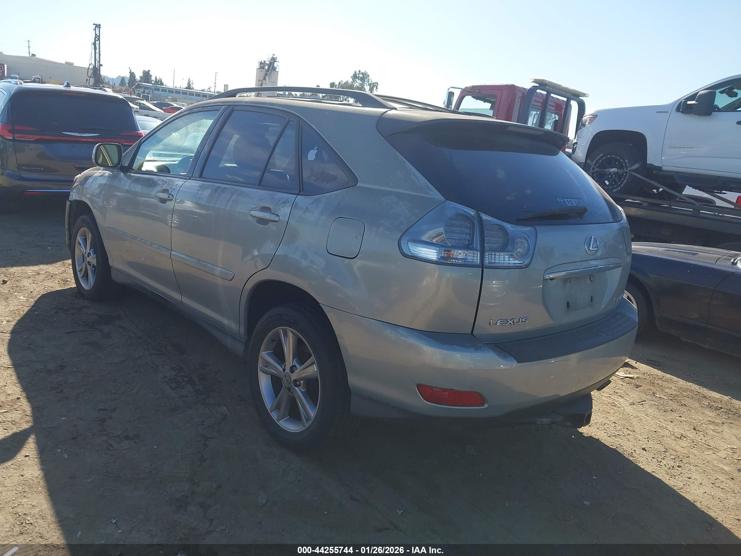 LEXUS RX image 3