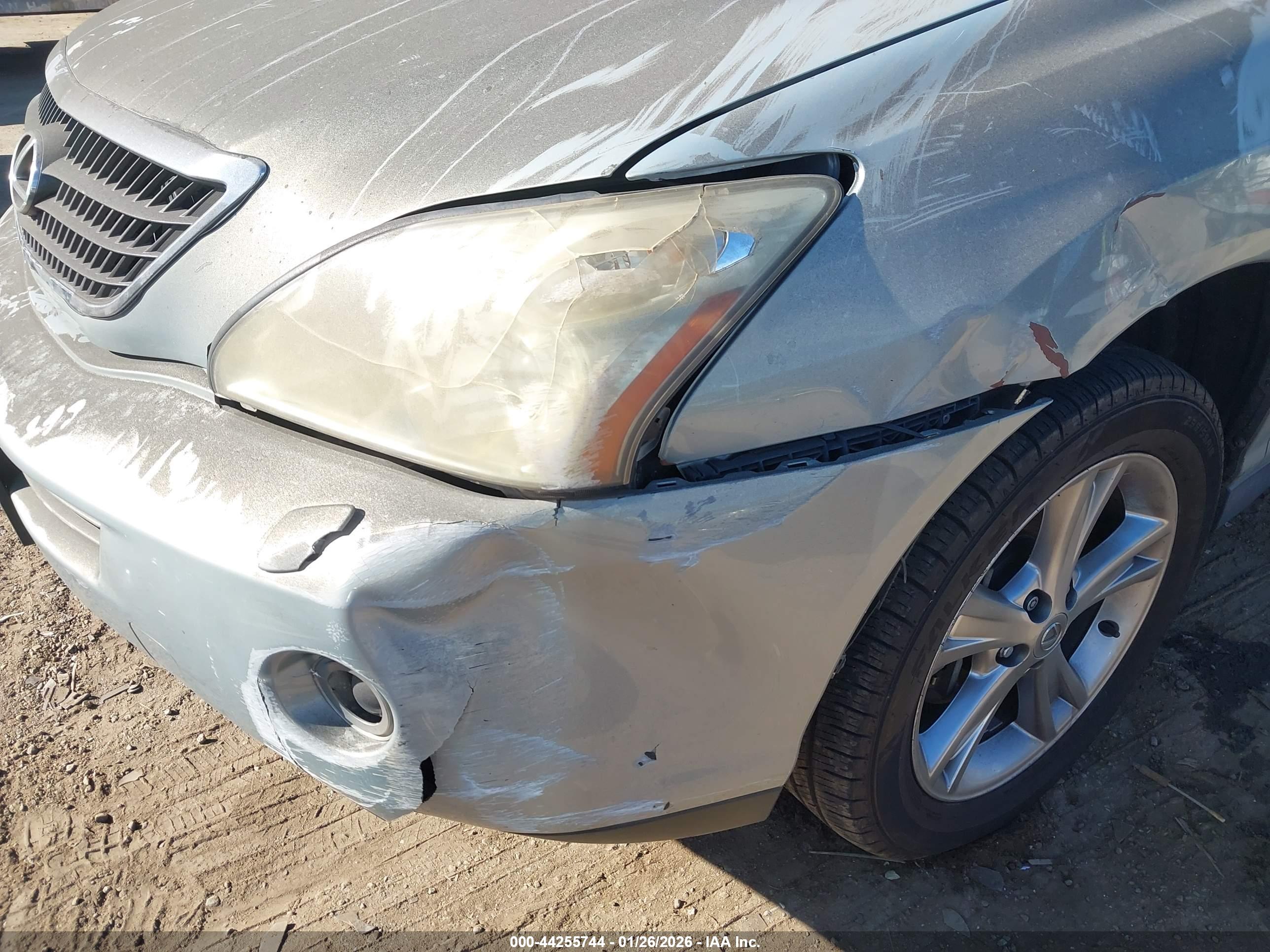 LEXUS RX image 6