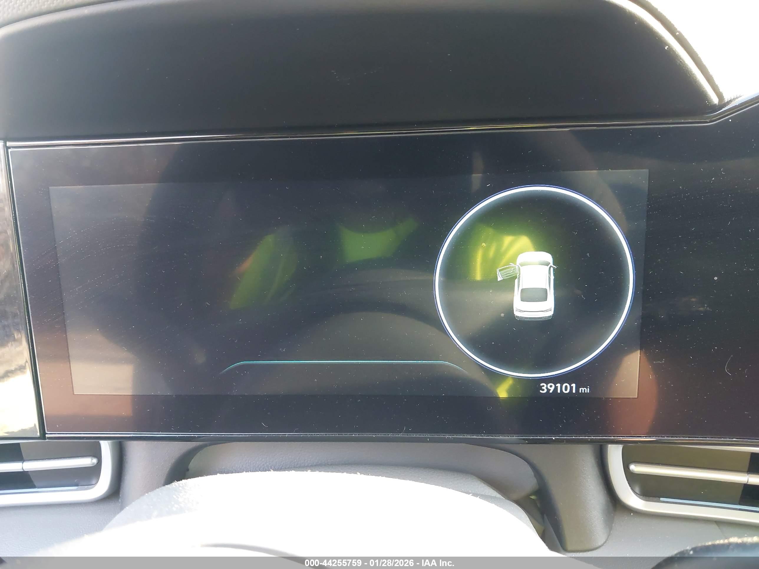 HYUNDAI ELANTRA image 7