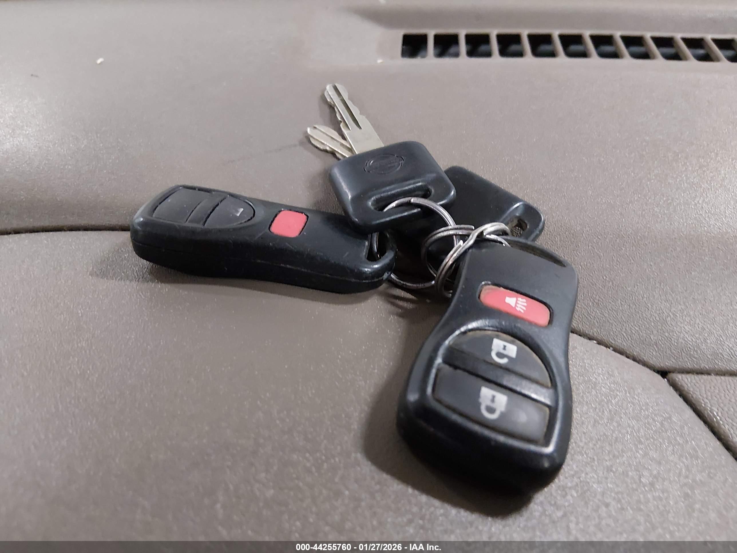 NISSAN FRONTIER image 11