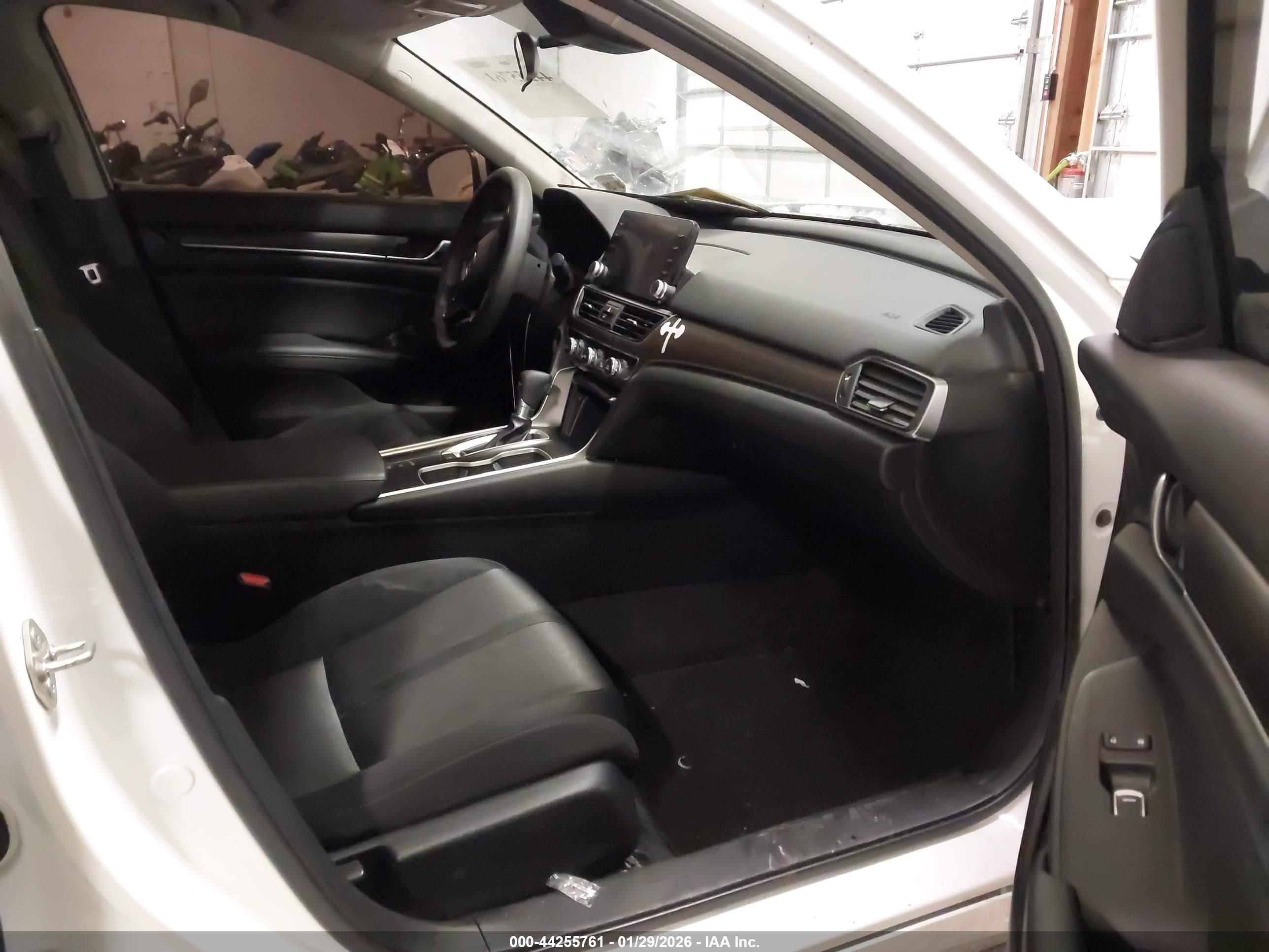 HONDA ACCORD image 5