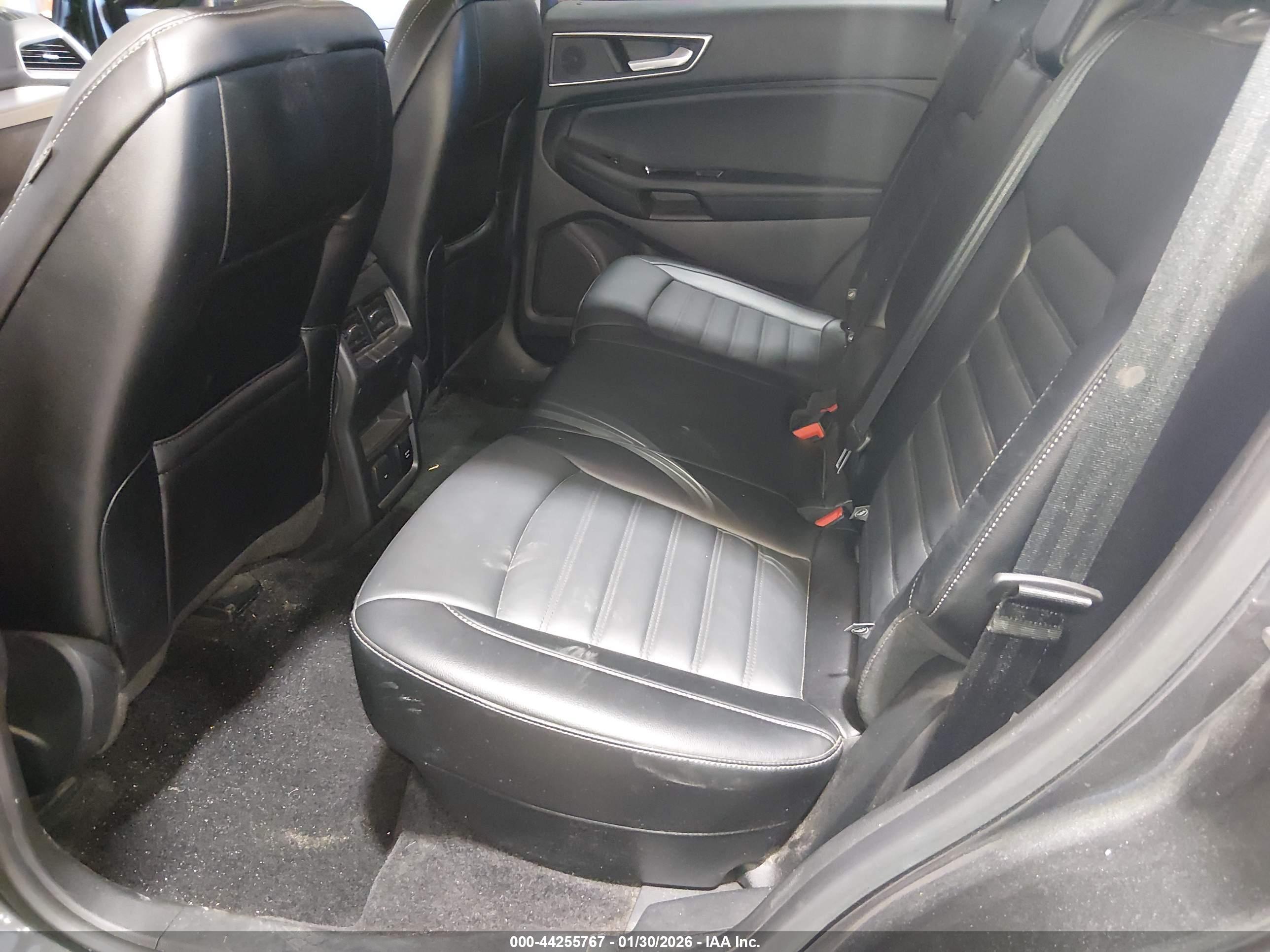 FORD EDGE image 8