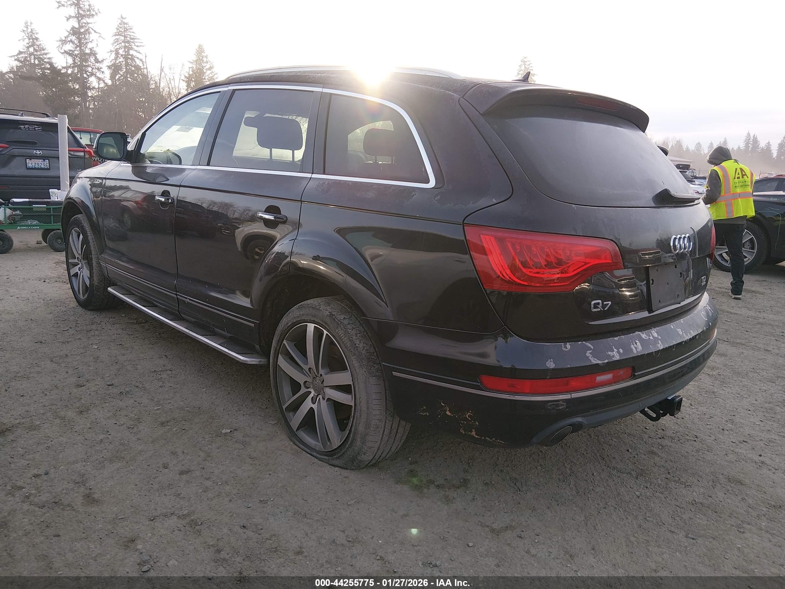 AUDI Q7 image 3