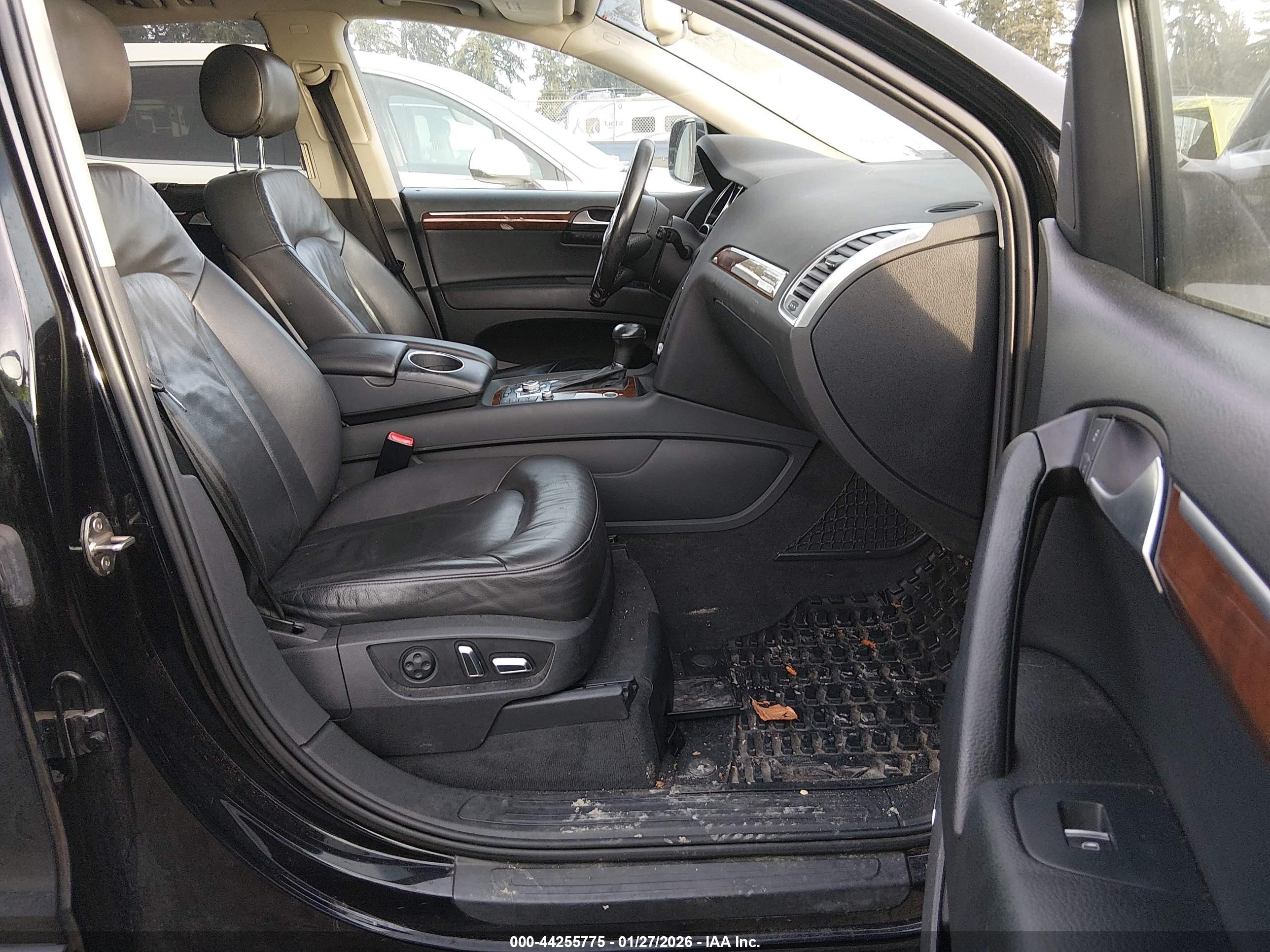 AUDI Q7 image 5