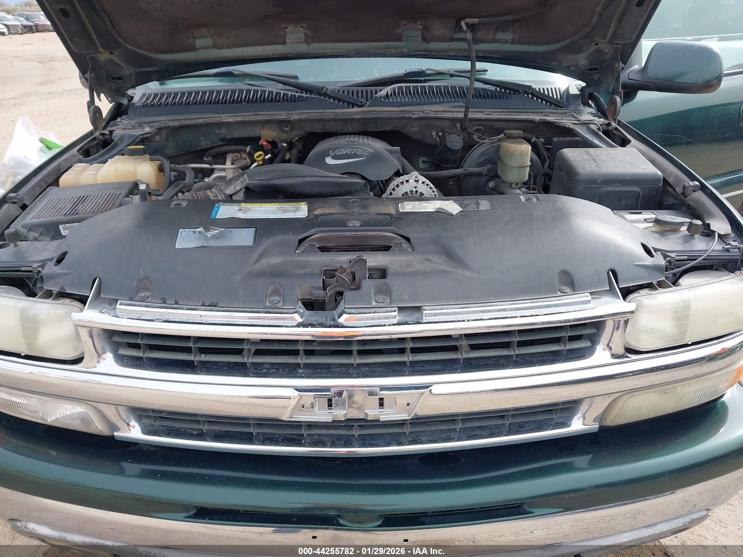 CHEVROLET TAHOE image 10