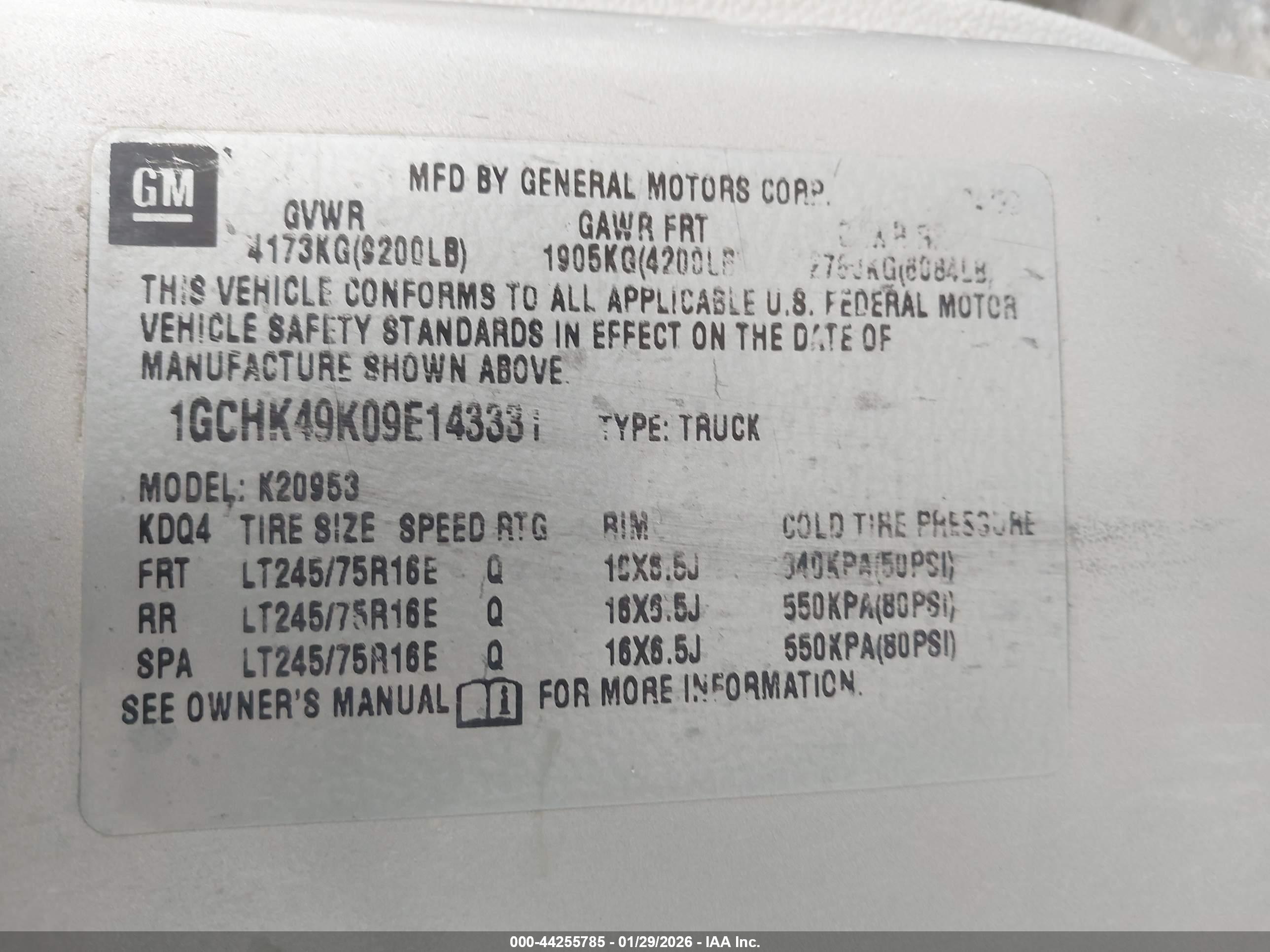 CHEVROLET SILVERADO image 9