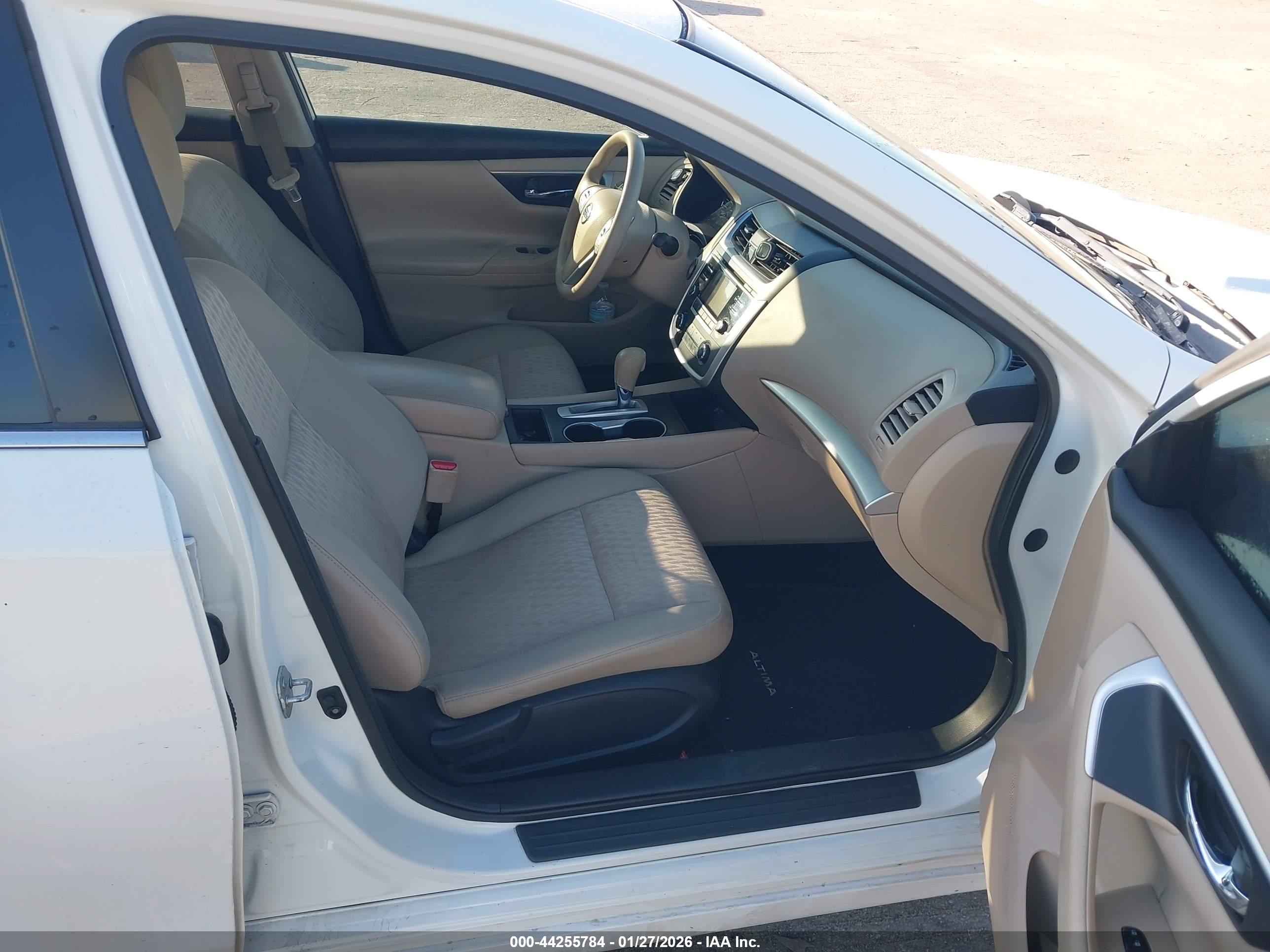 NISSAN ALTIMA image 5