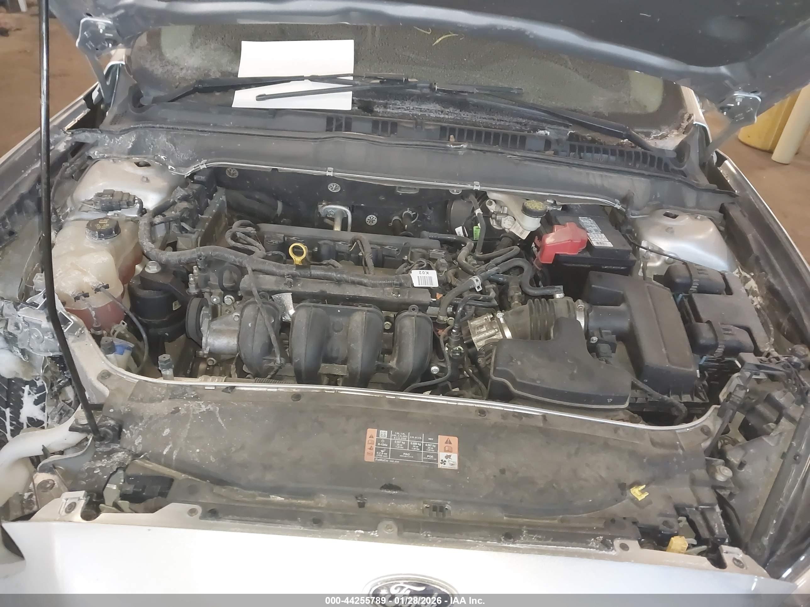 FORD FUSION image 10