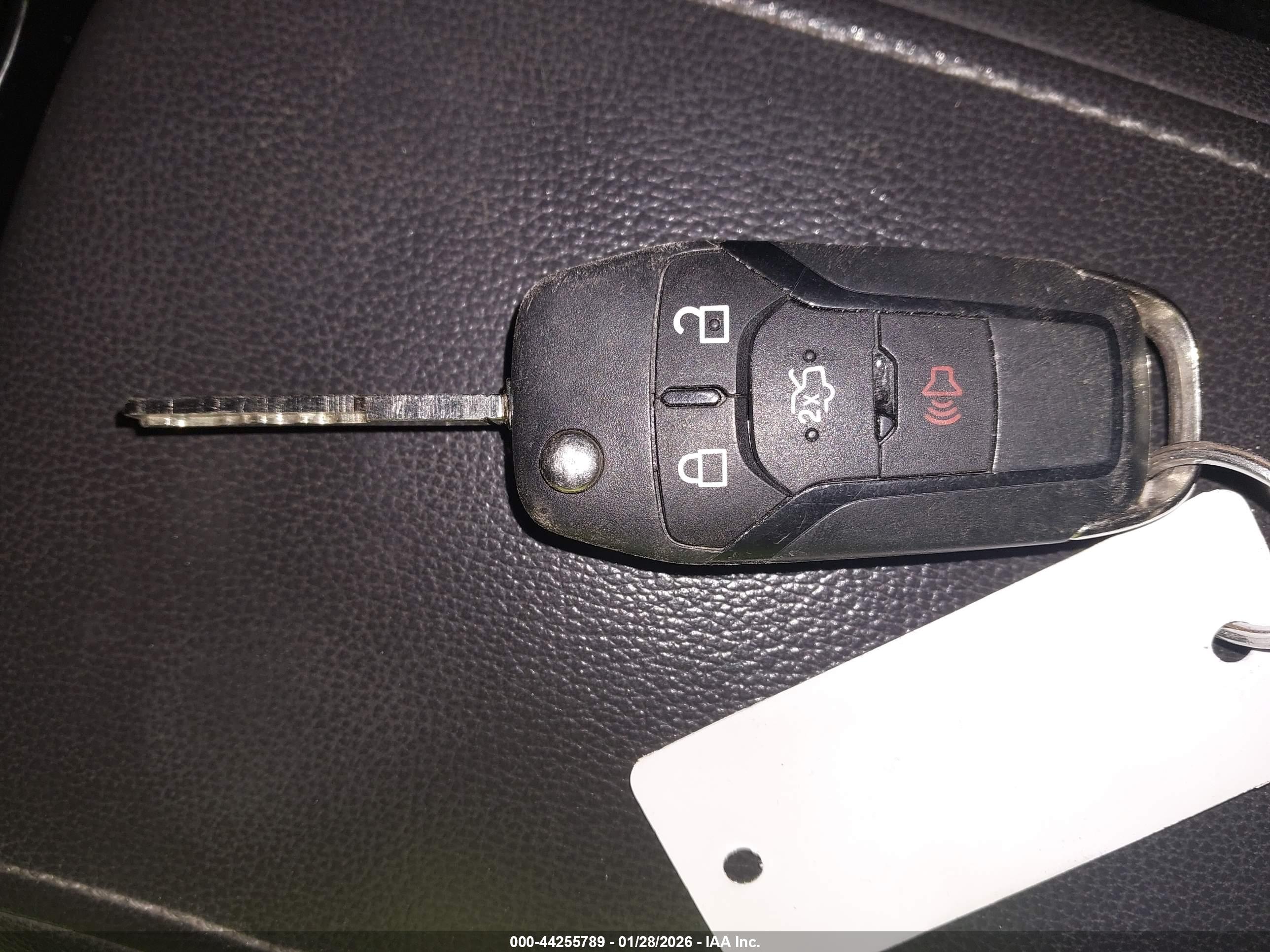 FORD FUSION image 11