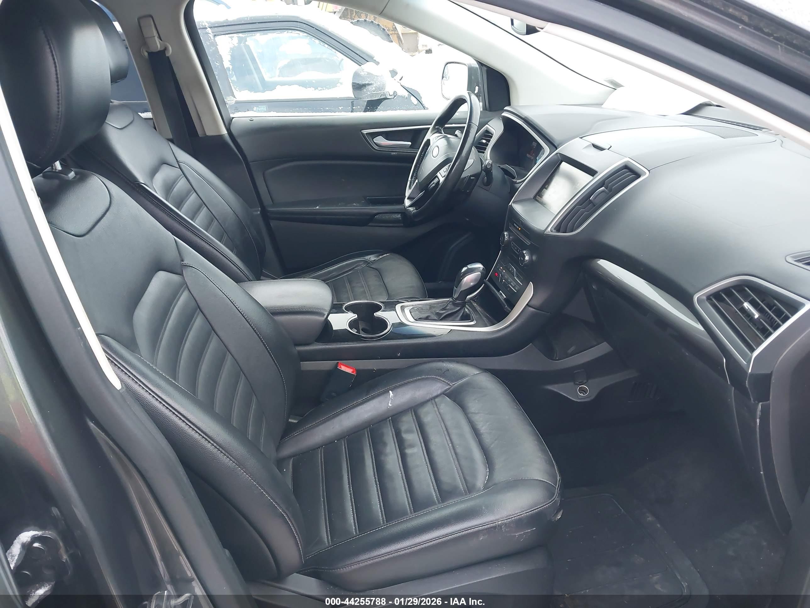 FORD EDGE image 5